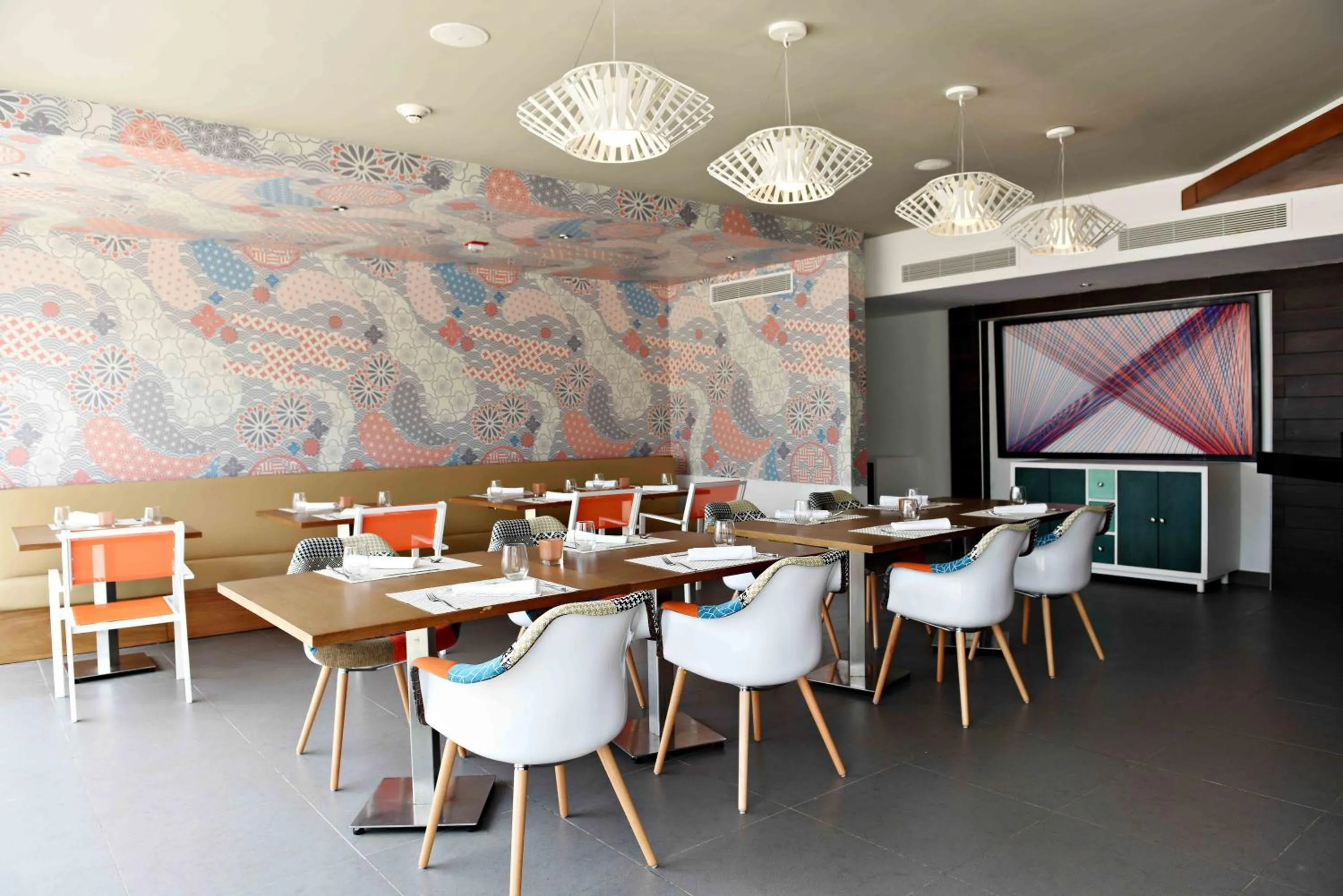 Restaurant/places to eat in Royalton CHIC Punta Cana, An Autograph Collection All-Inclusive Resort & Casino, Adults Only