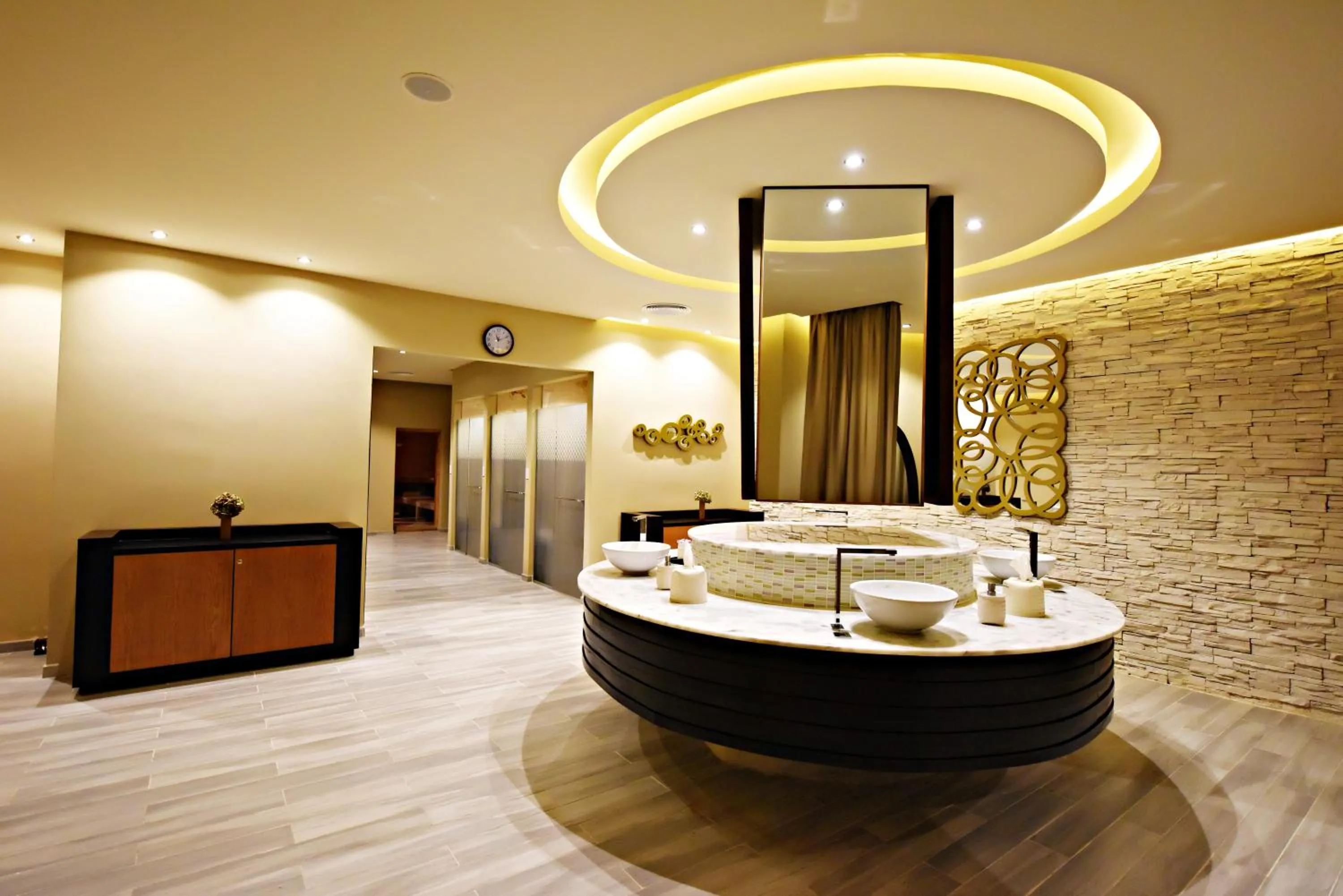 Spa and wellness centre/facilities in Royalton CHIC Punta Cana, An Autograph Collection All-Inclusive Resort & Casino, Adults Only