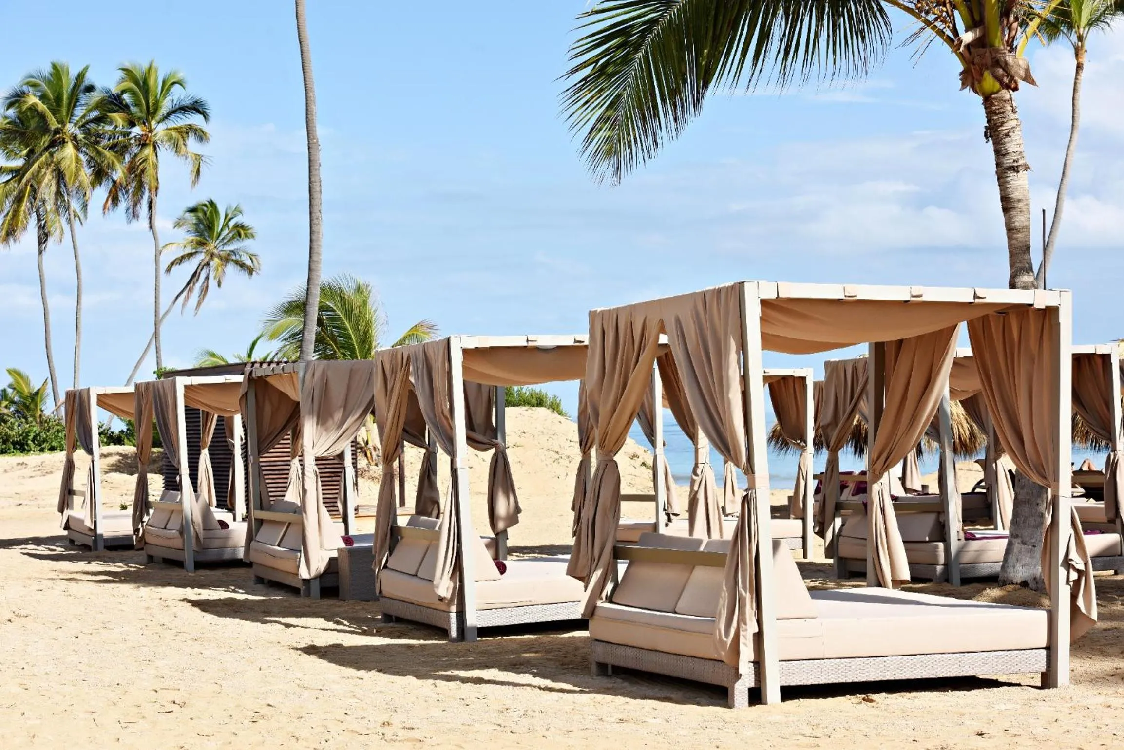 Beach in Royalton CHIC Punta Cana, An Autograph Collection All-Inclusive Resort & Casino, Adults Only