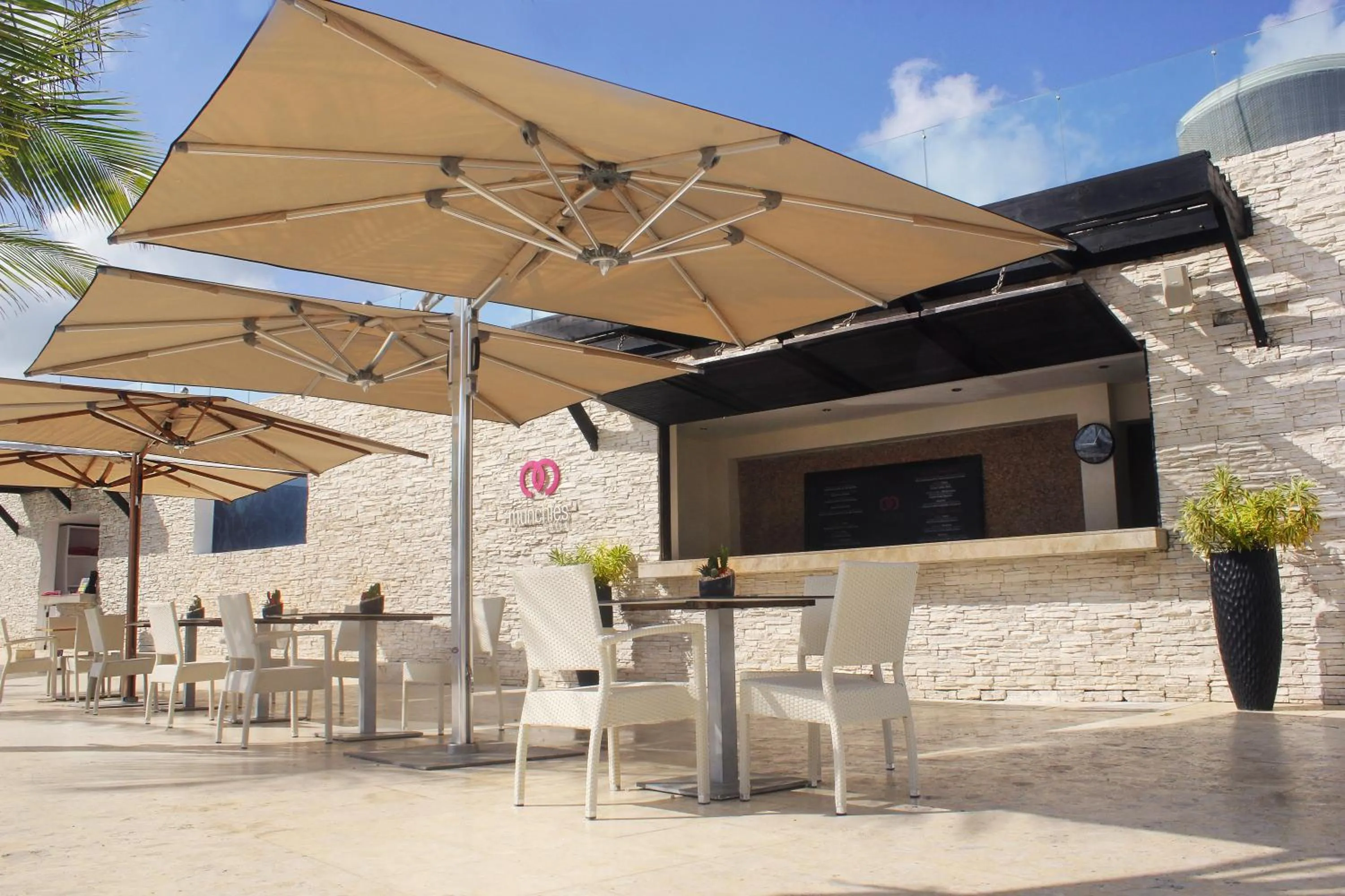 Restaurant/places to eat in Royalton CHIC Punta Cana, An Autograph Collection All-Inclusive Resort & Casino, Adults Only