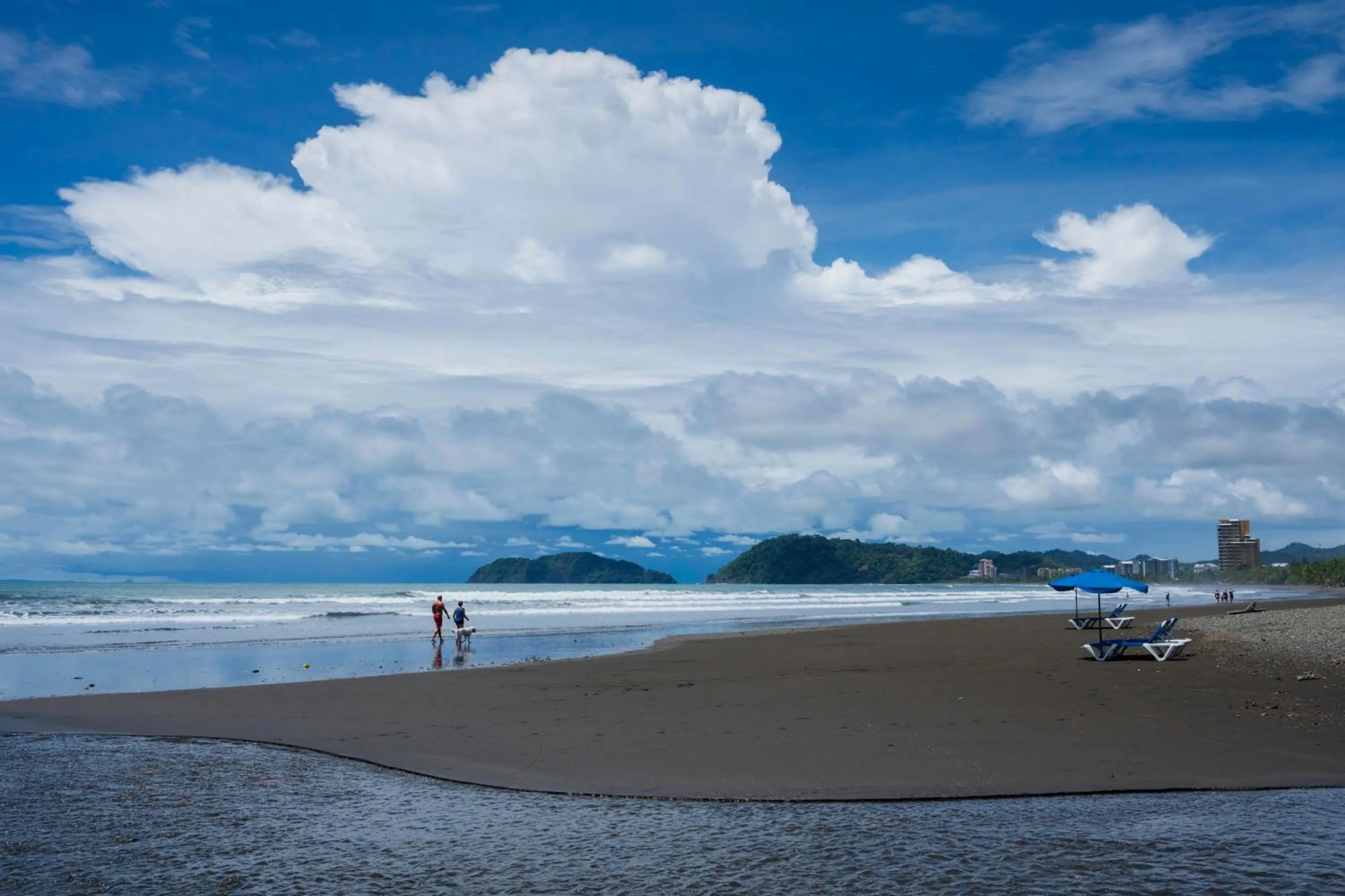 Beach in Jaco Laguna Resort & Beach Club