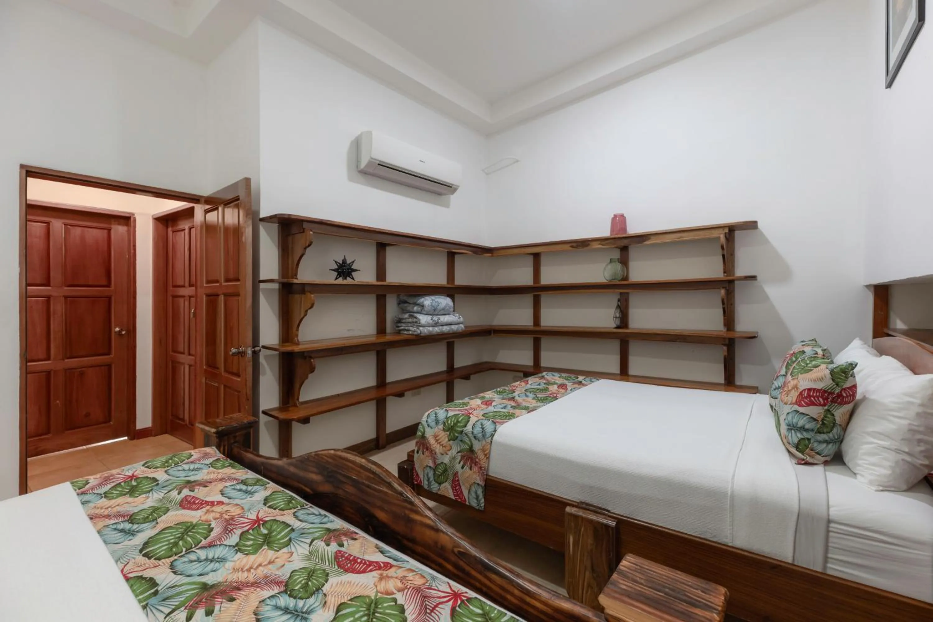 Bed in Jaco Laguna Resort & Beach Club