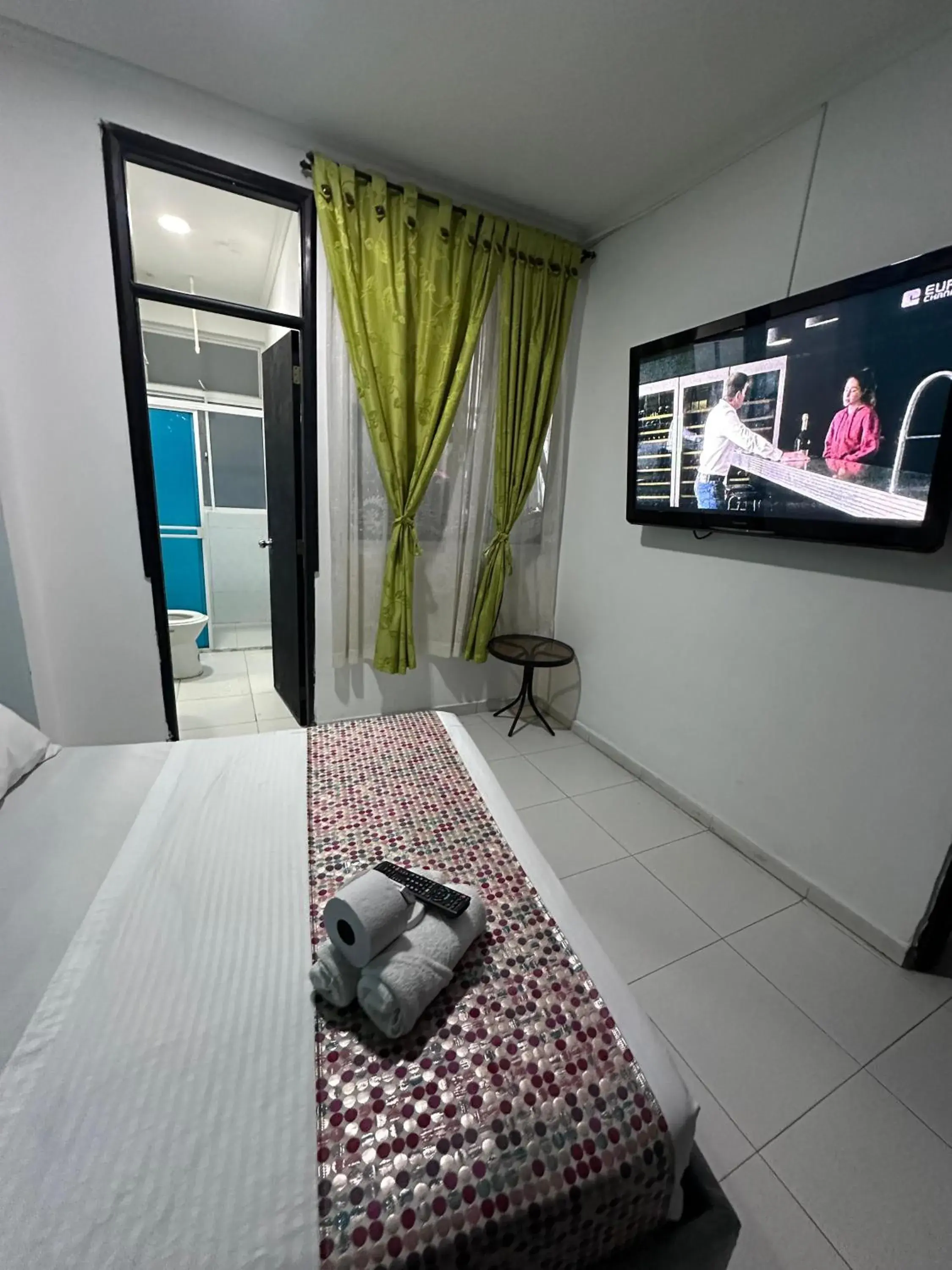 Double or Twin Room with Balcony - single occupancy in SGH Rodadero Suites Double or Twin Room with Balcony - single occupancy in SGH Rodadero Suites