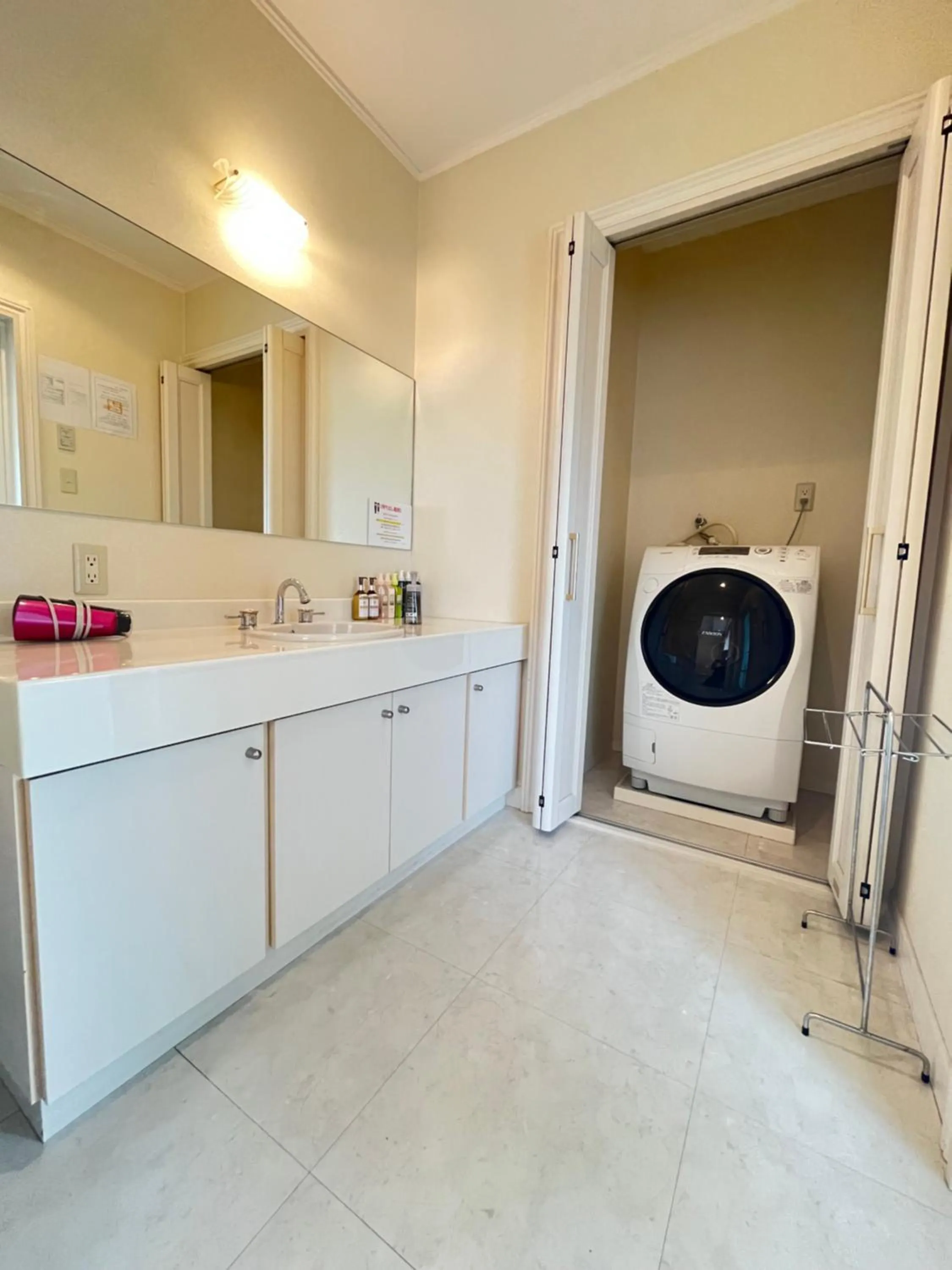 Bathroom in Spa Resort LiVEMAX