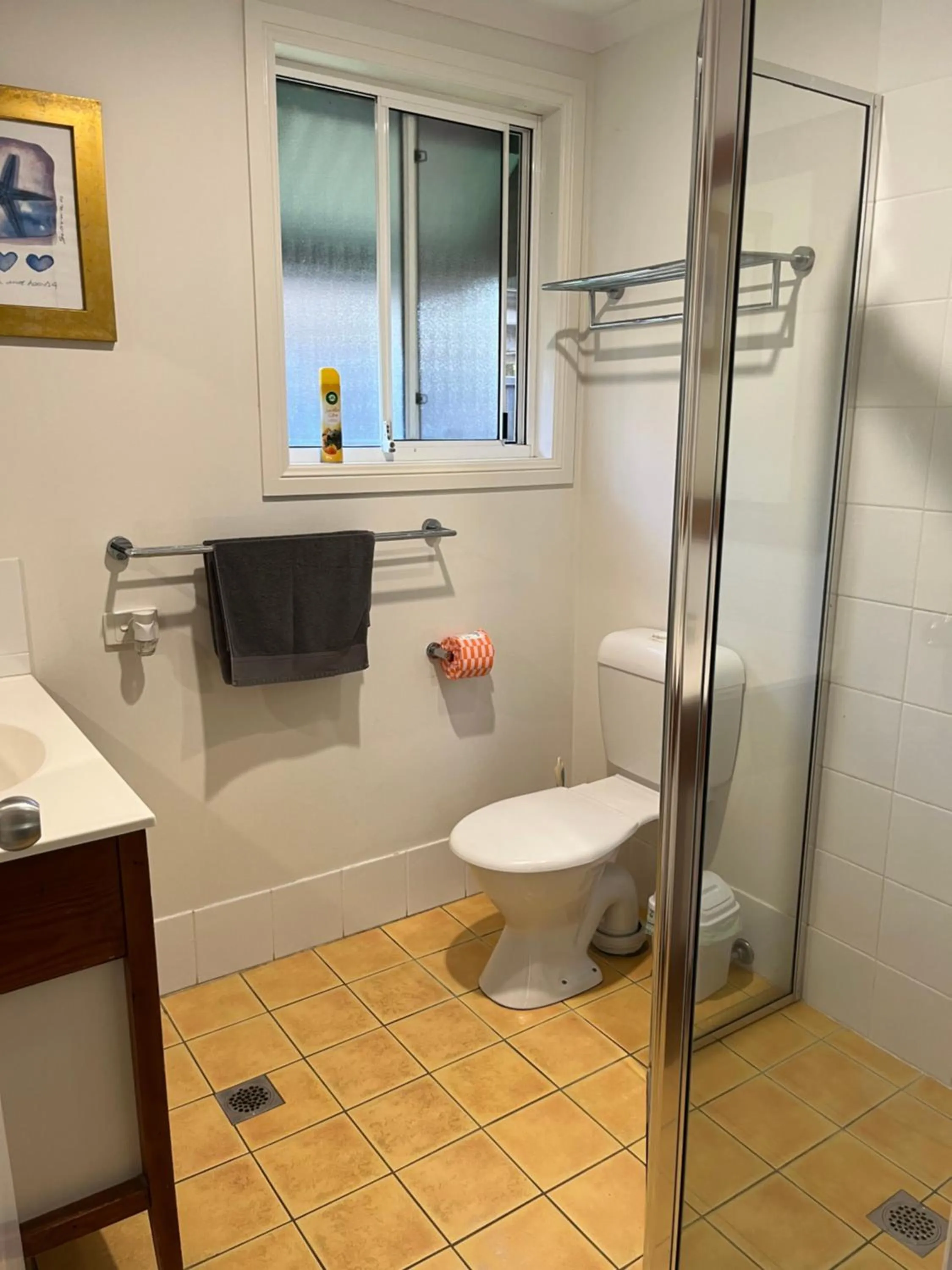 Safety Beach Bungalows