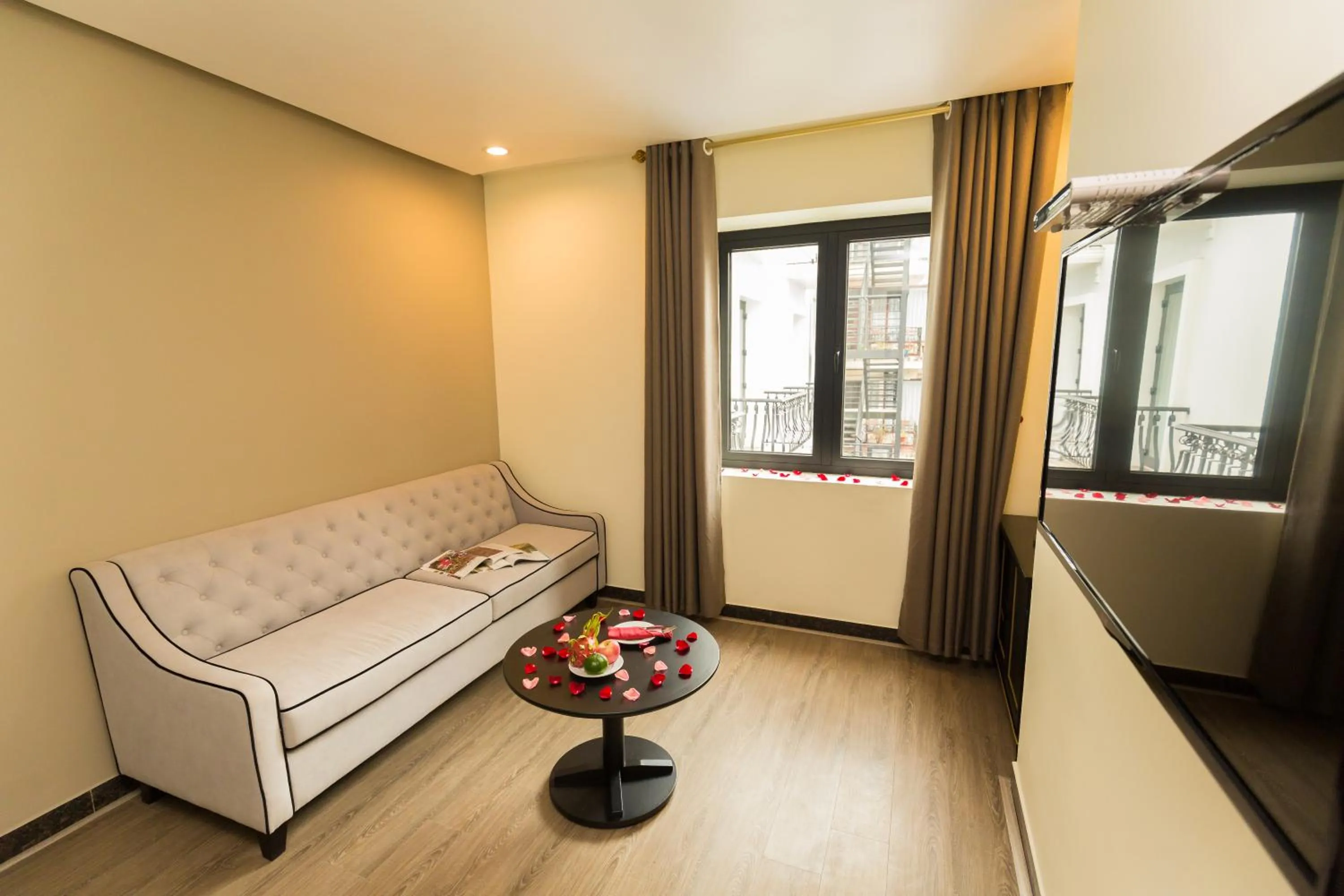 Living room in Hotel Sapa Square Affiliated by Melia