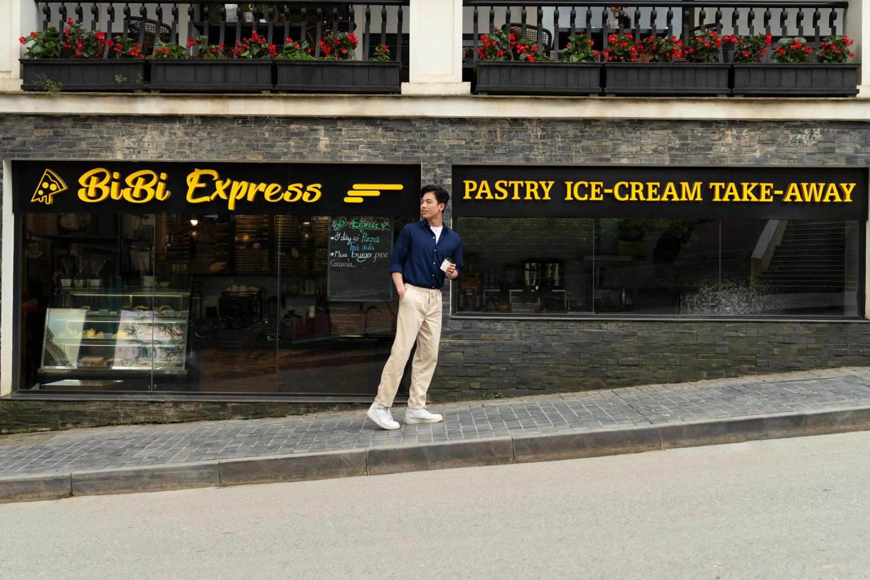 Street view in Hotel Sapa Square Affiliated by Melia