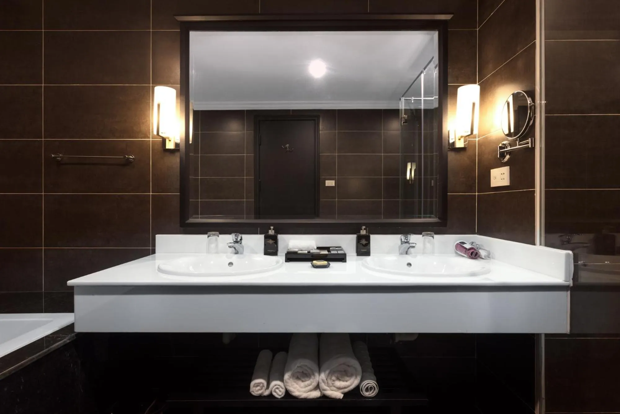 Bathroom in Hotel Sapa Square Affiliated by Melia