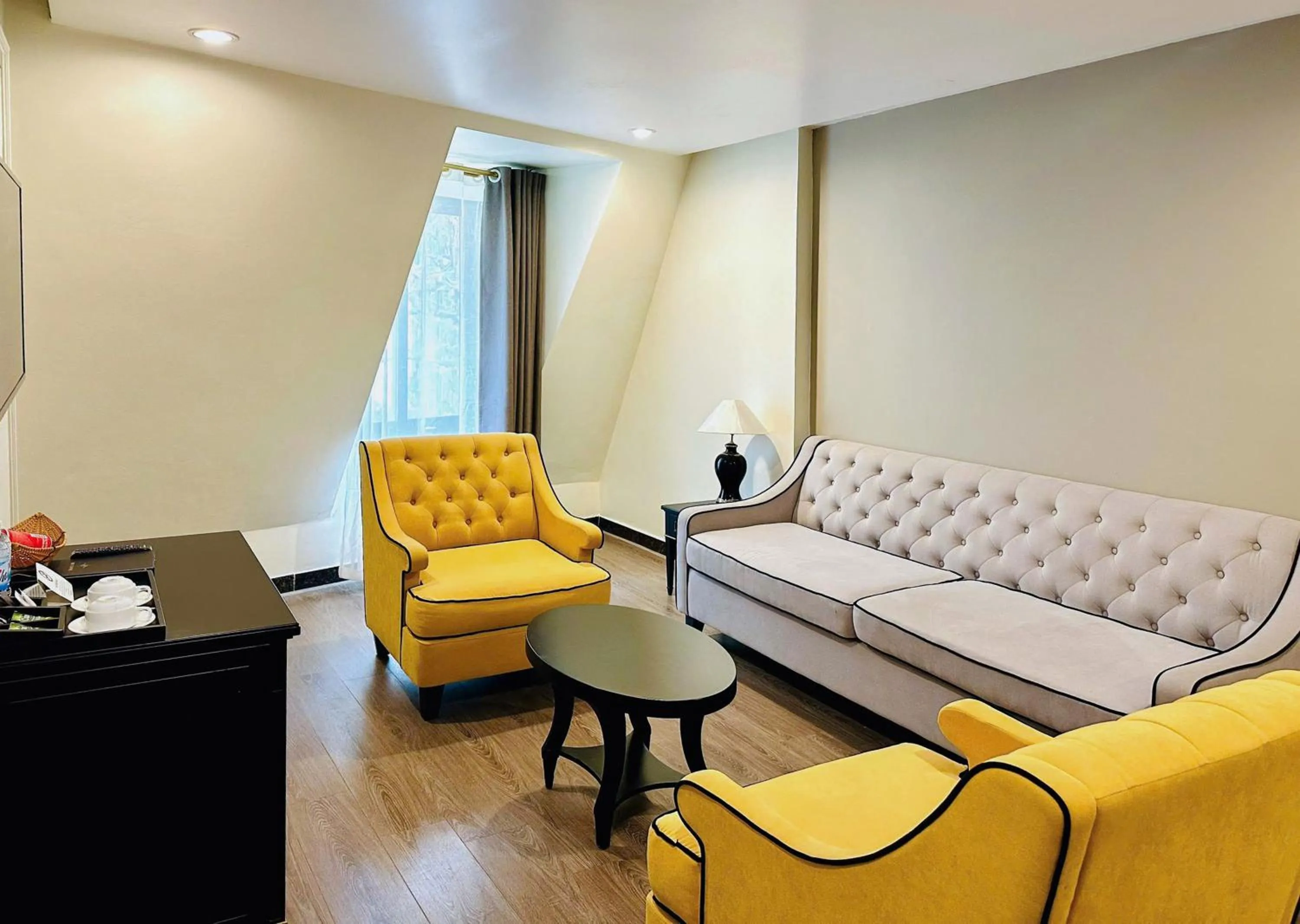 Living room in Hotel Sapa Square Affiliated by Melia