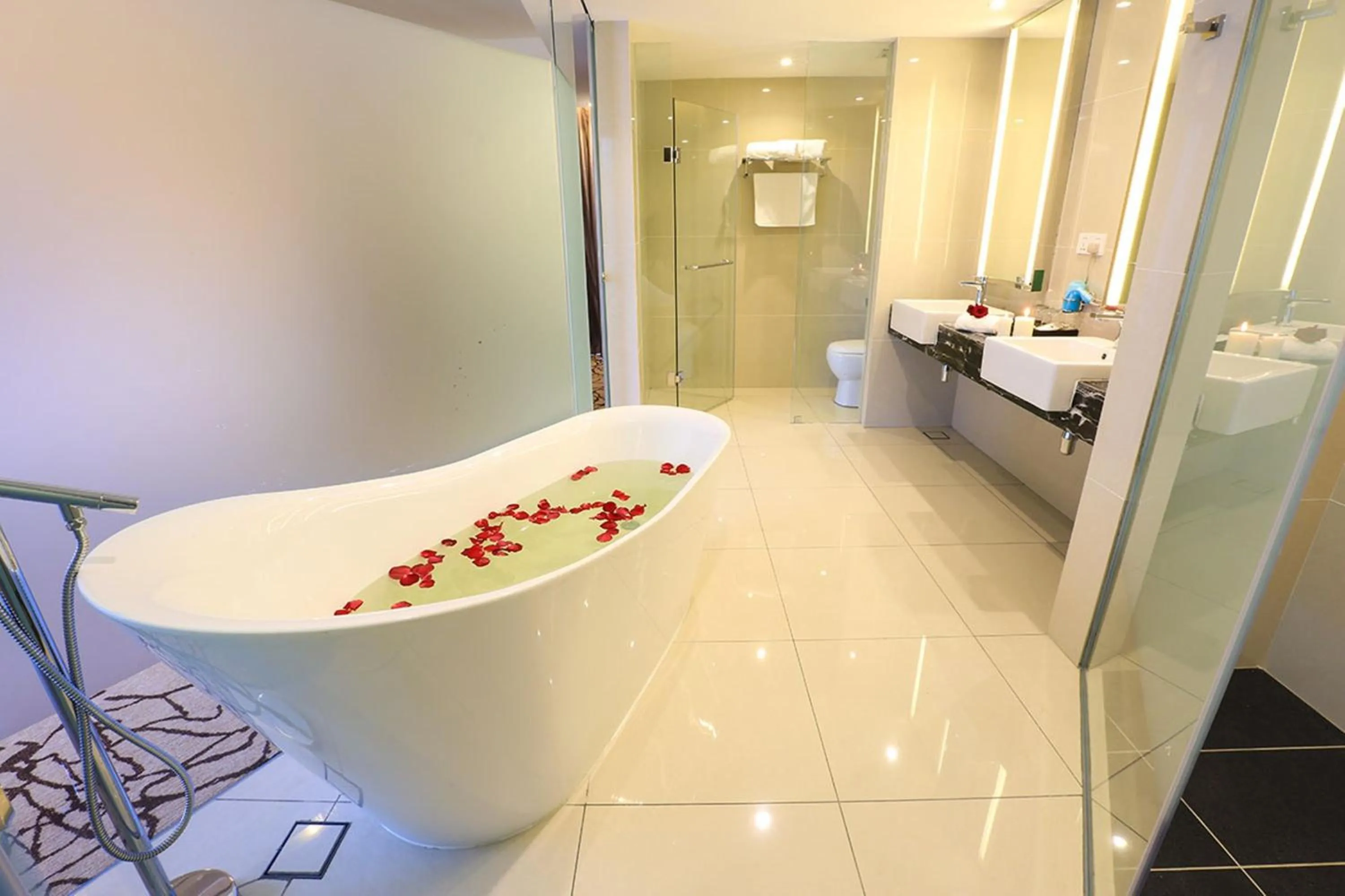 Bathroom in Eco Tree Hotel, Melaka