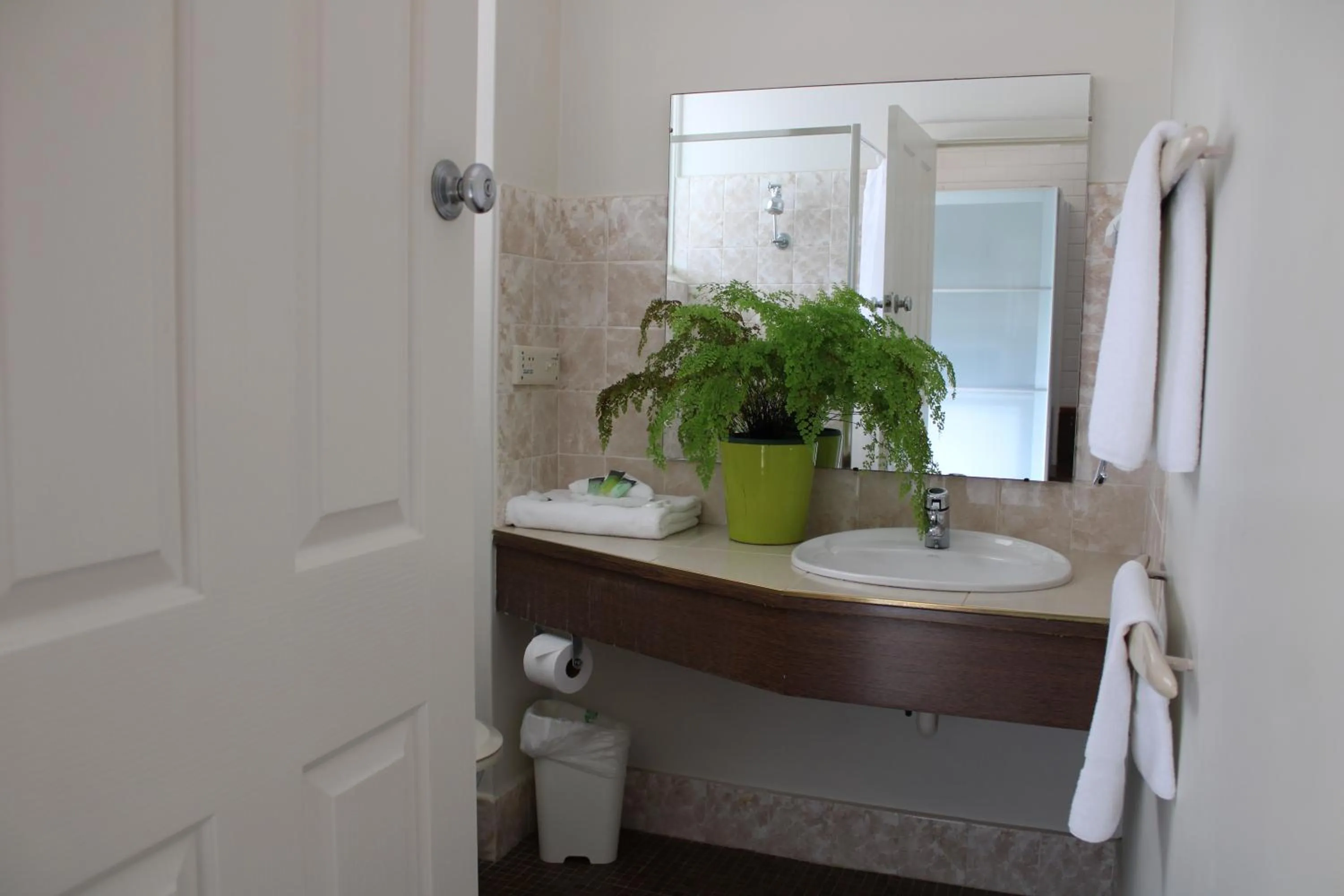 Bathroom in Prom Country Lodge