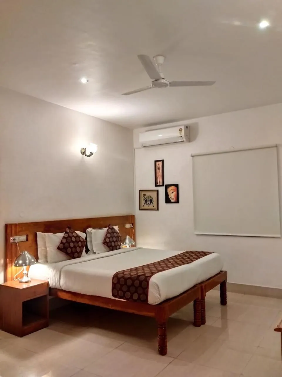 Bed in Fantasy Golf Resort