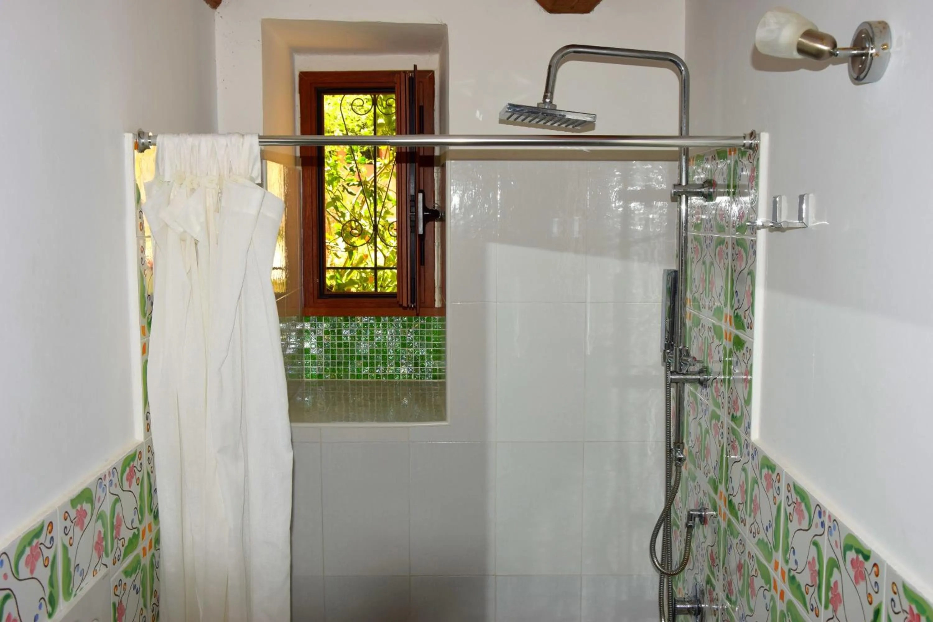 Shower in La Casa del Geko