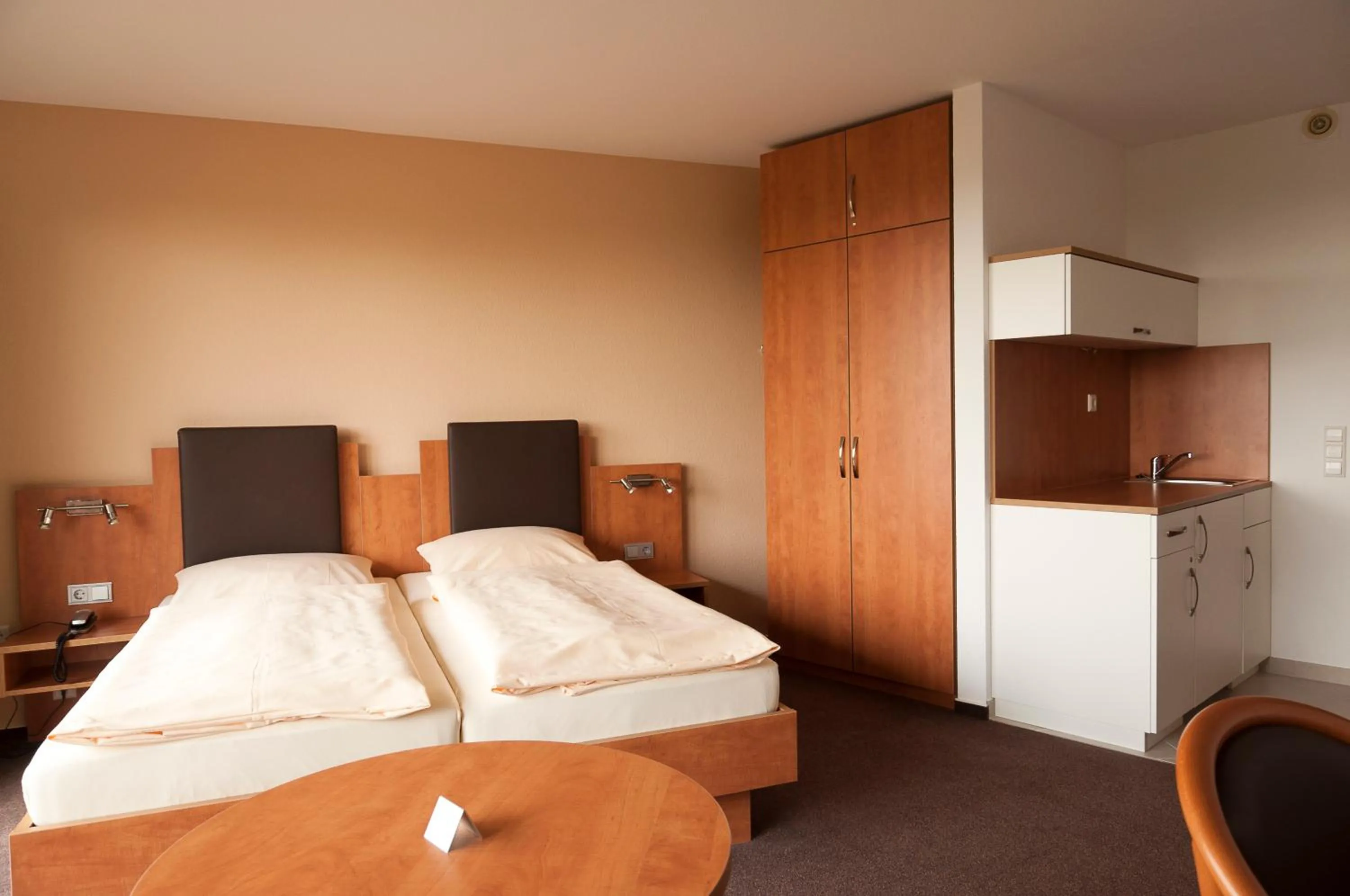 Bed in Hotel Haus Deutsch Krone