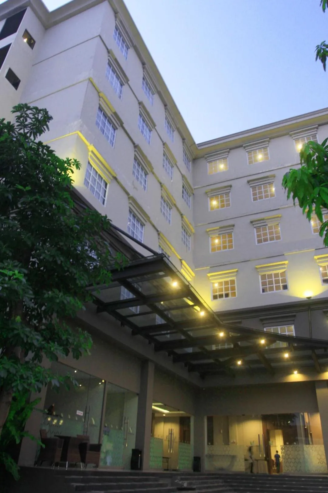 Property building in Noormans Hotel Semarang
