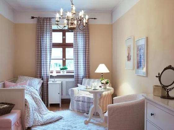 Photo of the whole room, Bed in Alte Posthalterei Zorneding