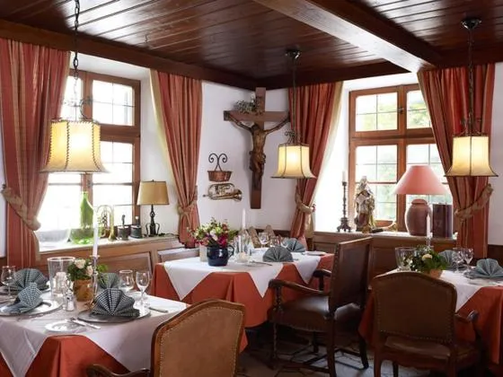 Restaurant/places to eat in Alte Posthalterei Zorneding