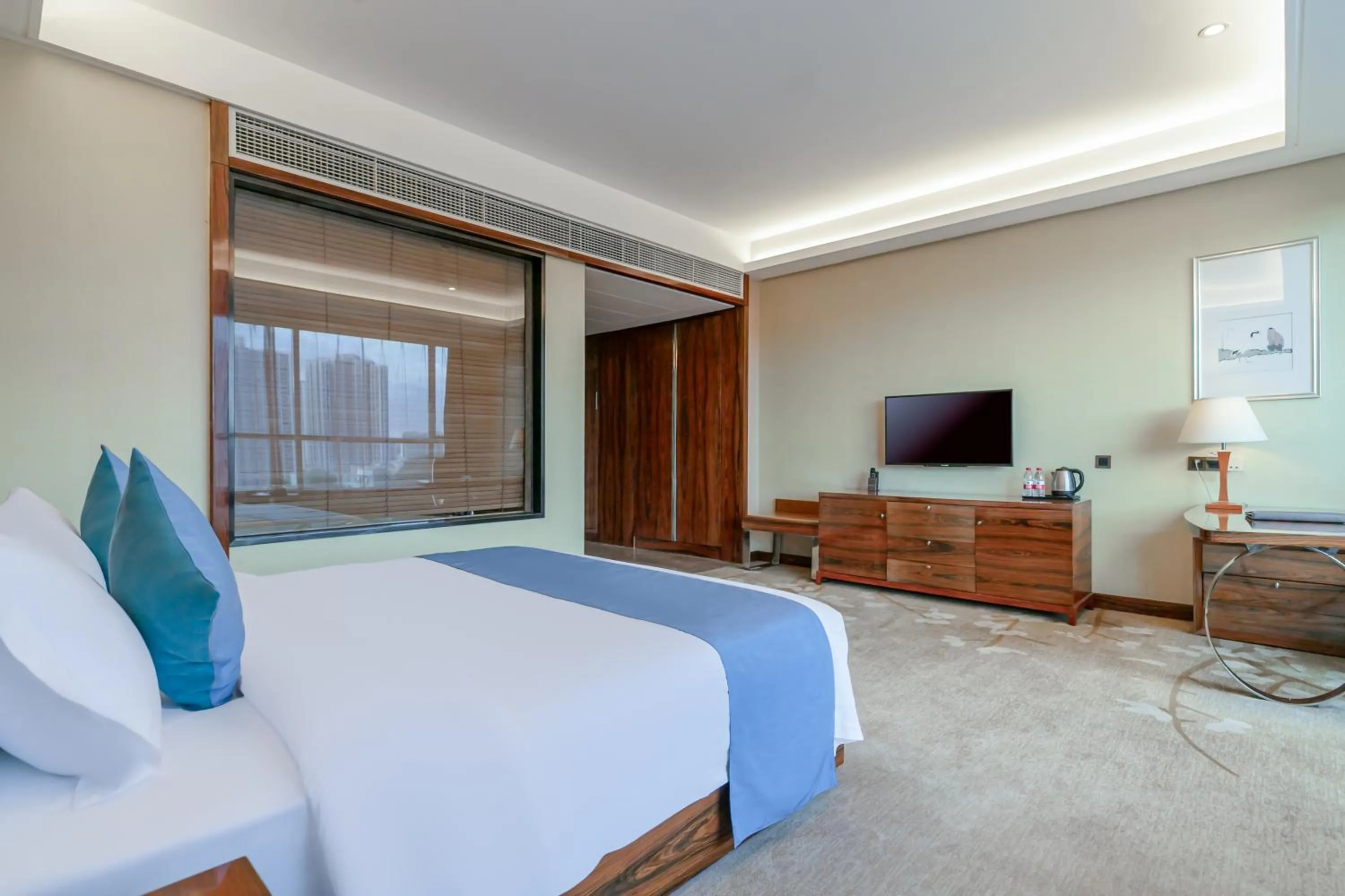 Bed in GuangZhou TongYu International Hotel