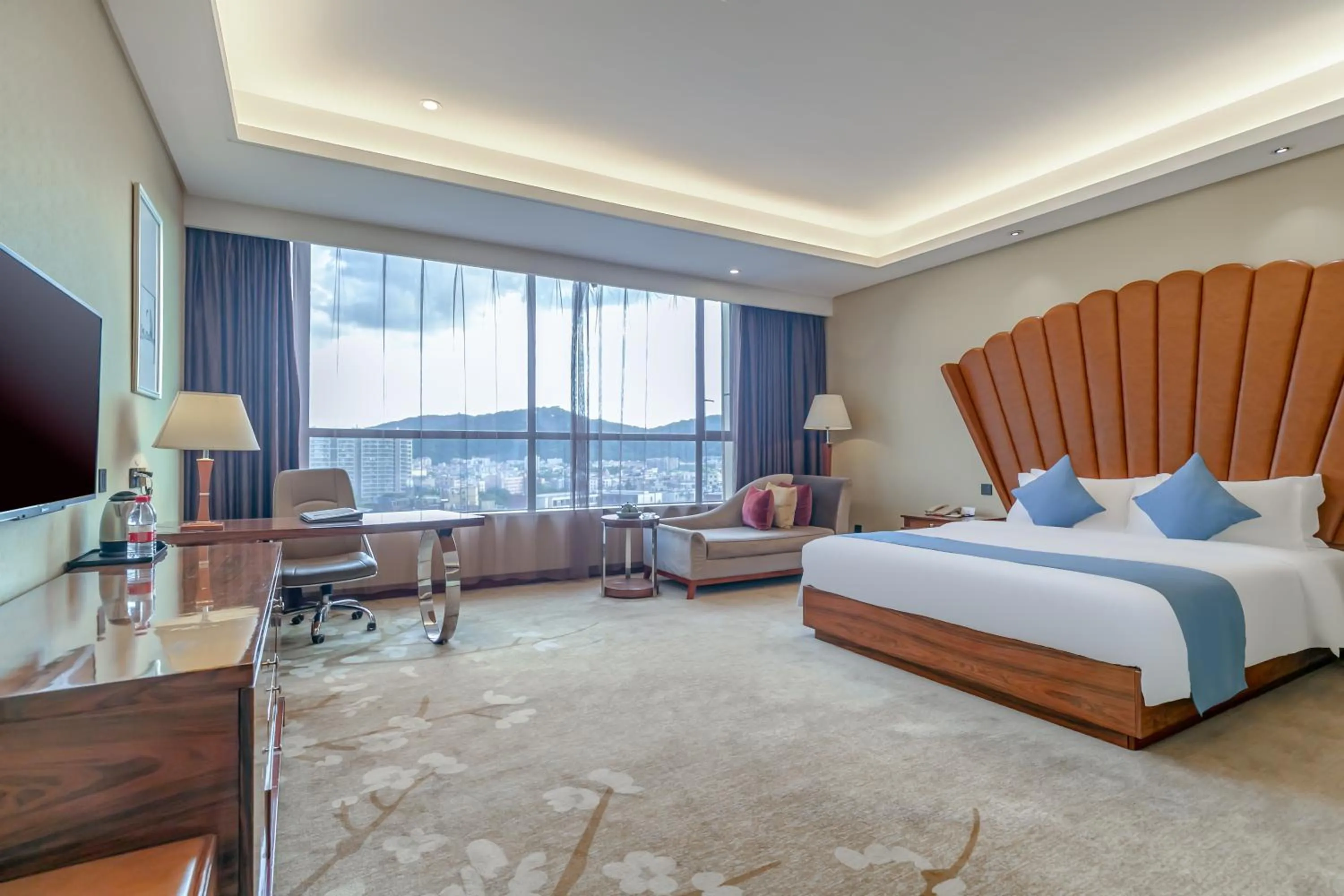 Bed in GuangZhou TongYu International Hotel