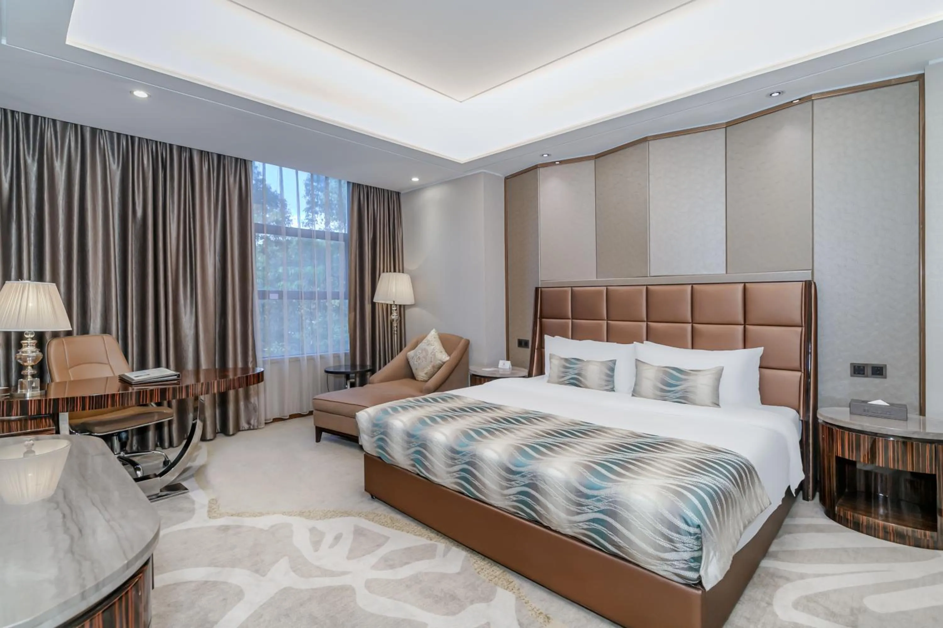 Bed in GuangZhou TongYu International Hotel