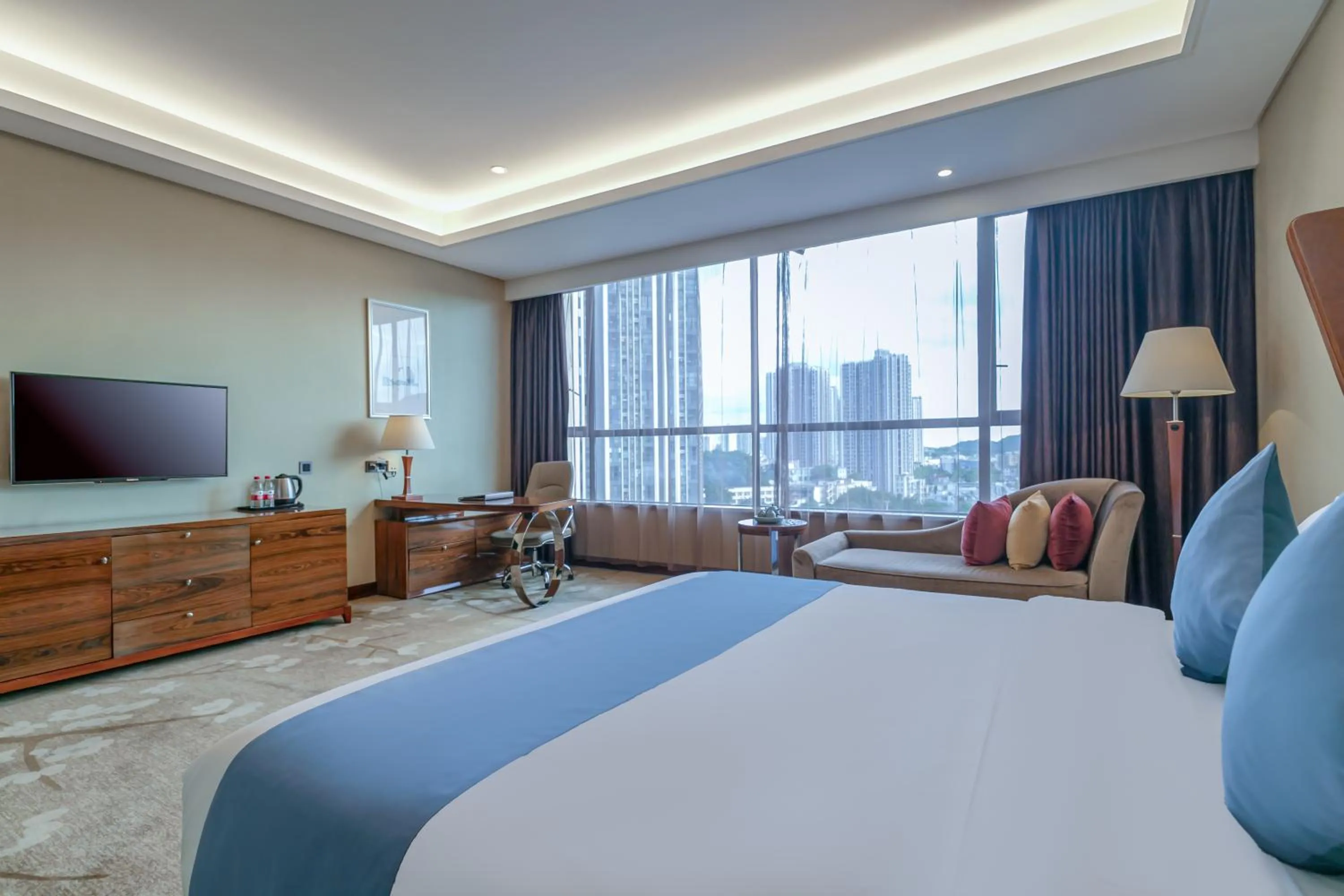 Bed in GuangZhou TongYu International Hotel