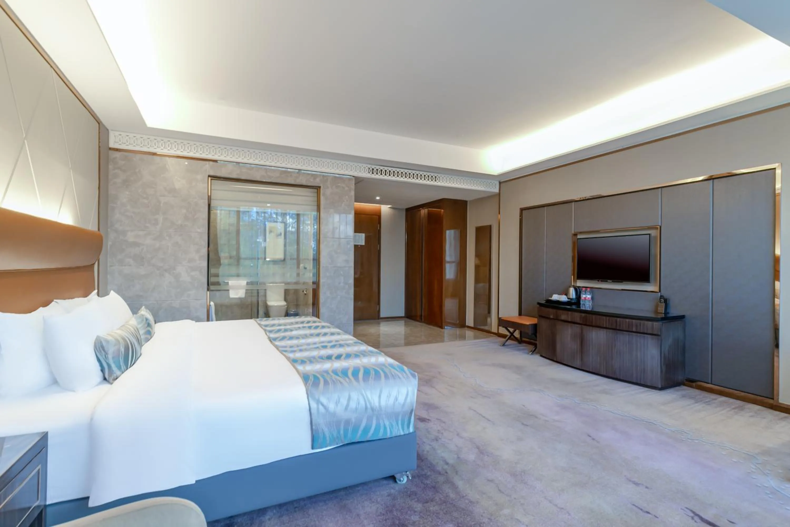 Bed in GuangZhou TongYu International Hotel