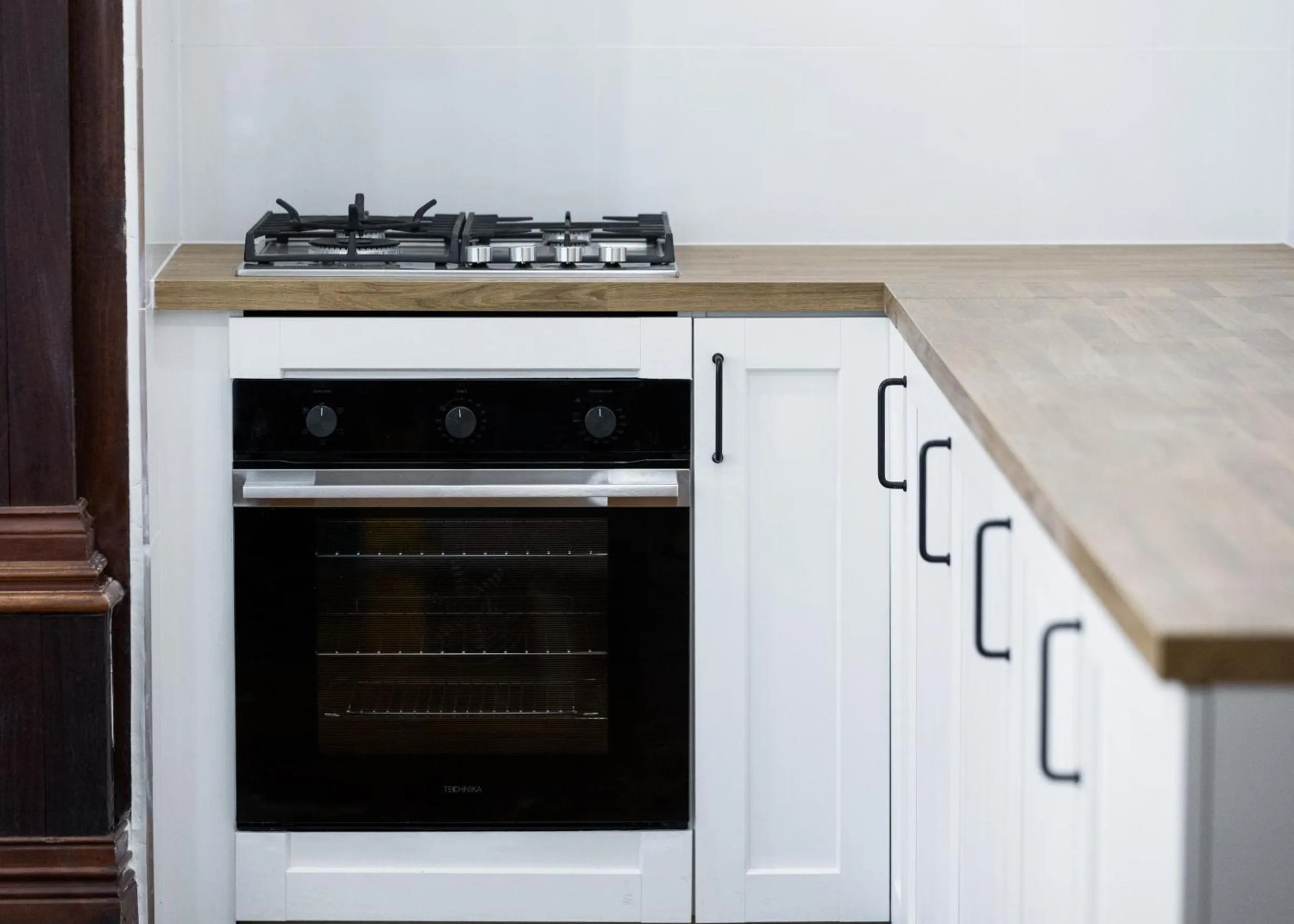 Kitchen or kitchenette in Base Camp Hostel