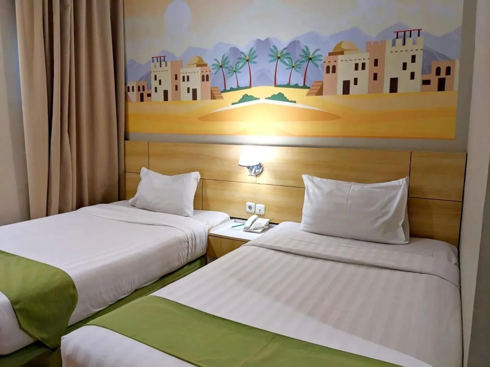 Superior Twin Room in Lorin Syariah Hotel Sentul Superior Twin Room in Lorin Syariah Hotel Sentul