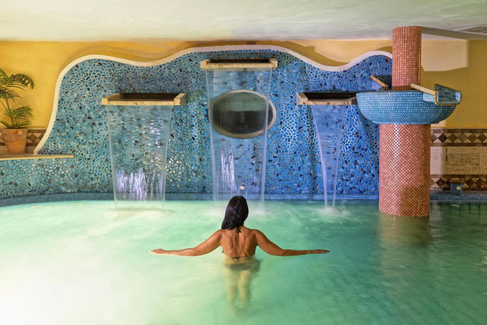 Hot Spring Bath in Hotel Terme Tritone Resort & Spa