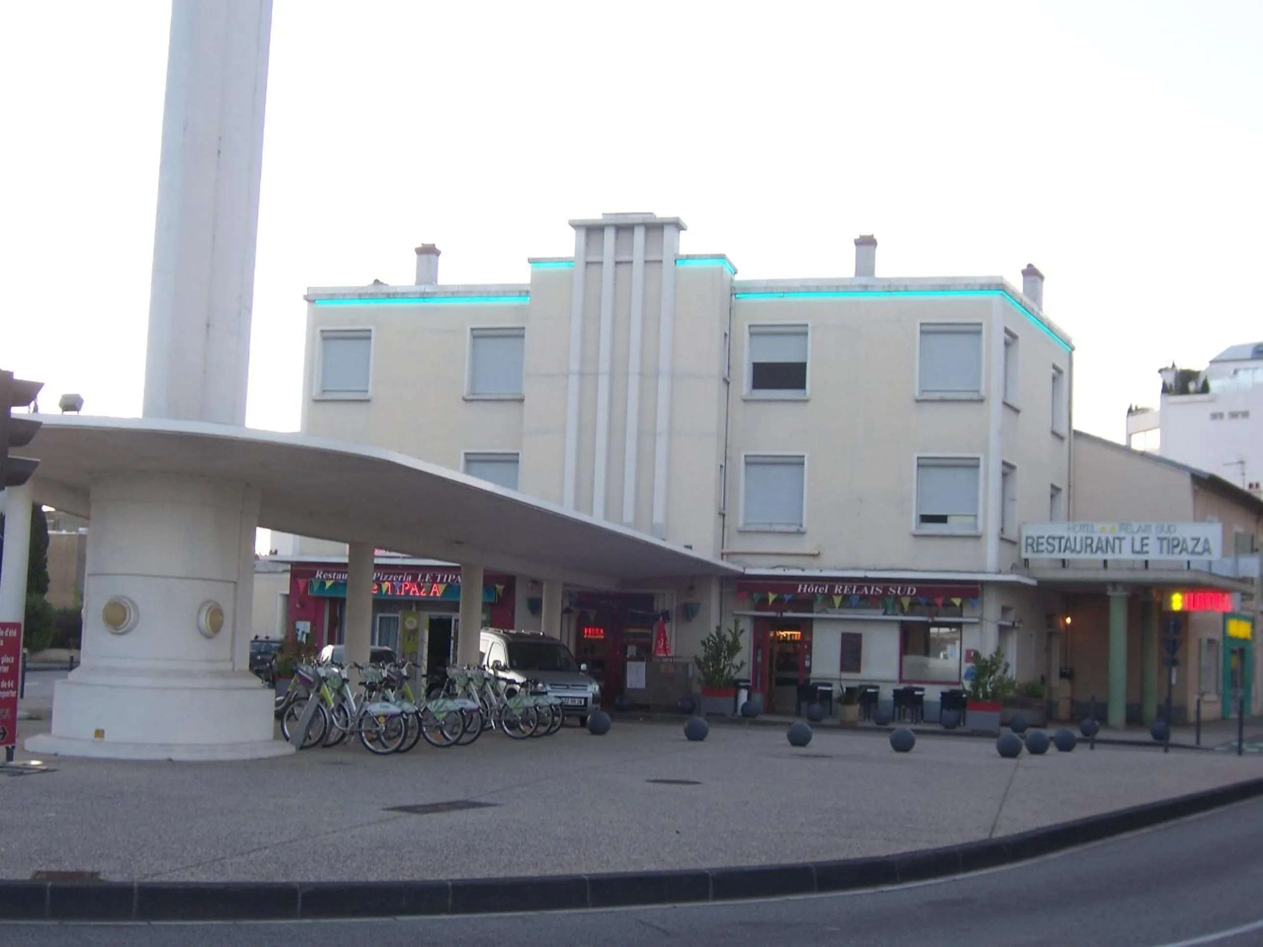 Facade/entrance in Hotel Relais Sud