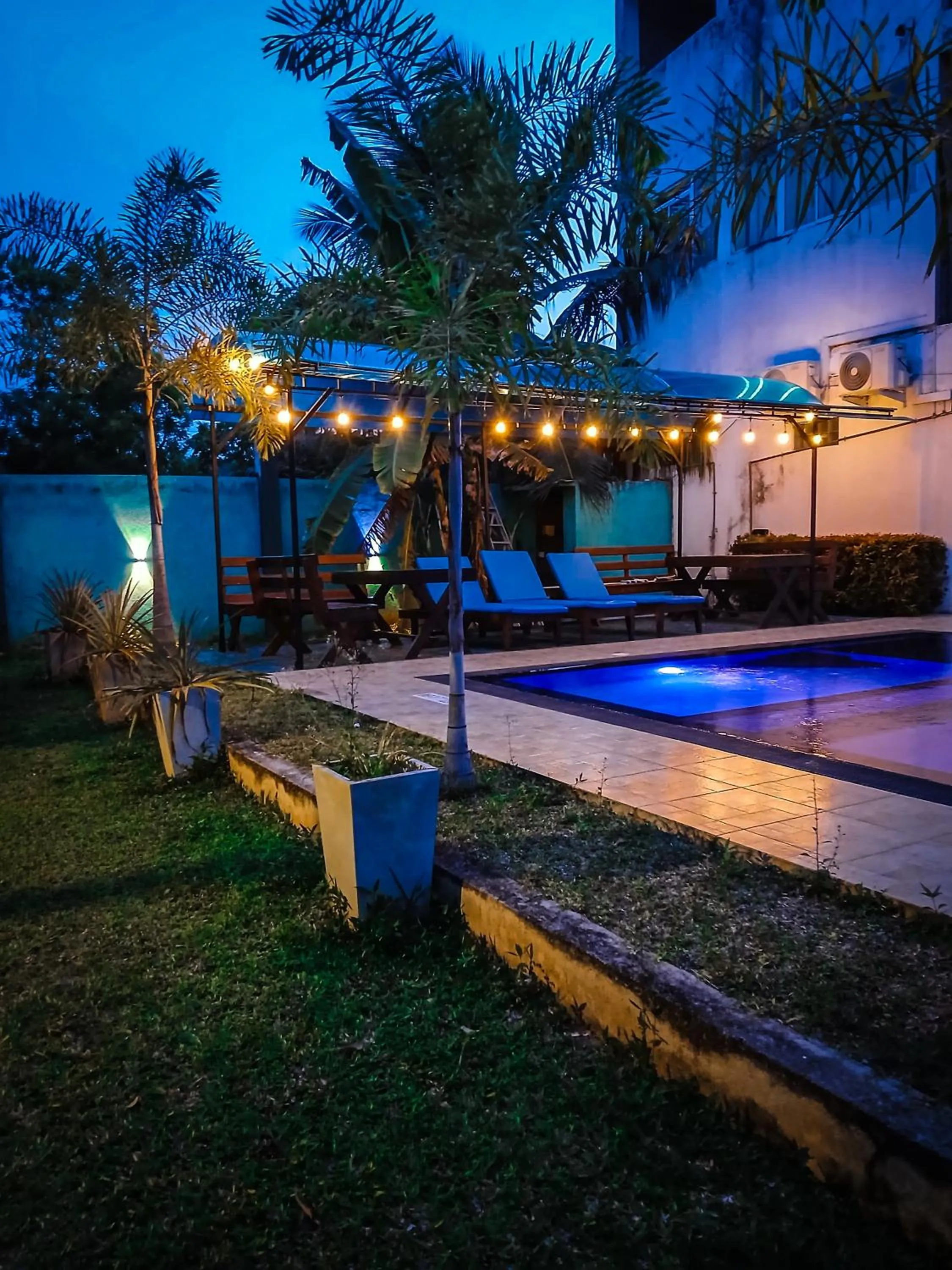 Swimming pool in Yala Golden Wild