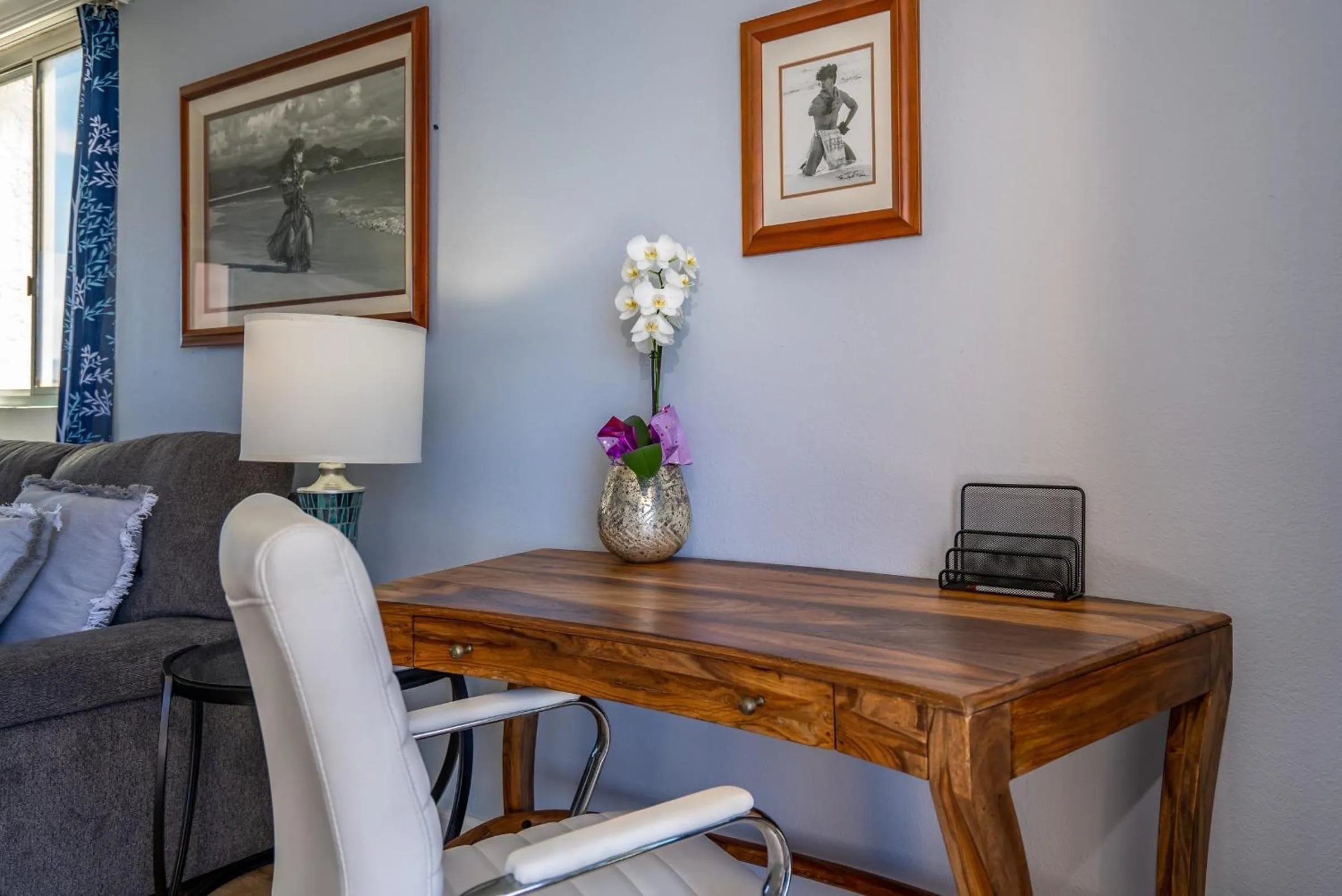 Living room in Royal Kahana 920