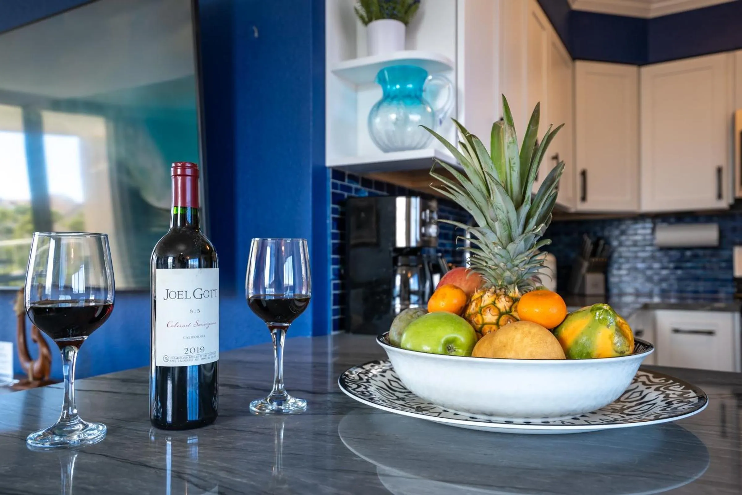 Kitchen or kitchenette in Royal Kahana 920