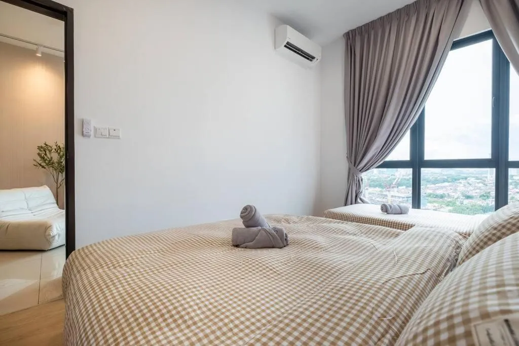 Bed in Blissful Cottage@FeelHome/2BR,7pax,MRT 中文房东