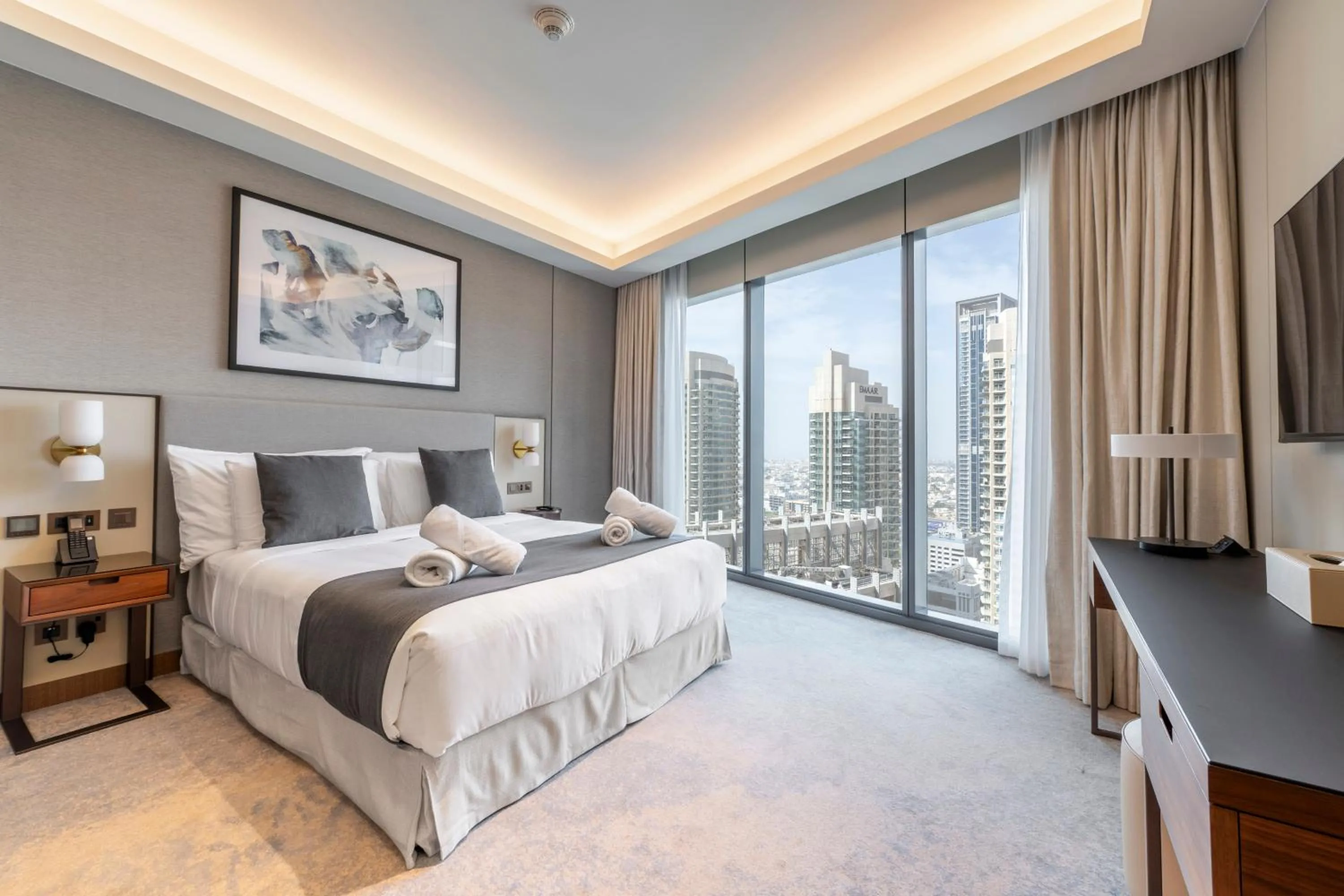 Bed in Address Dubai Opera Residences