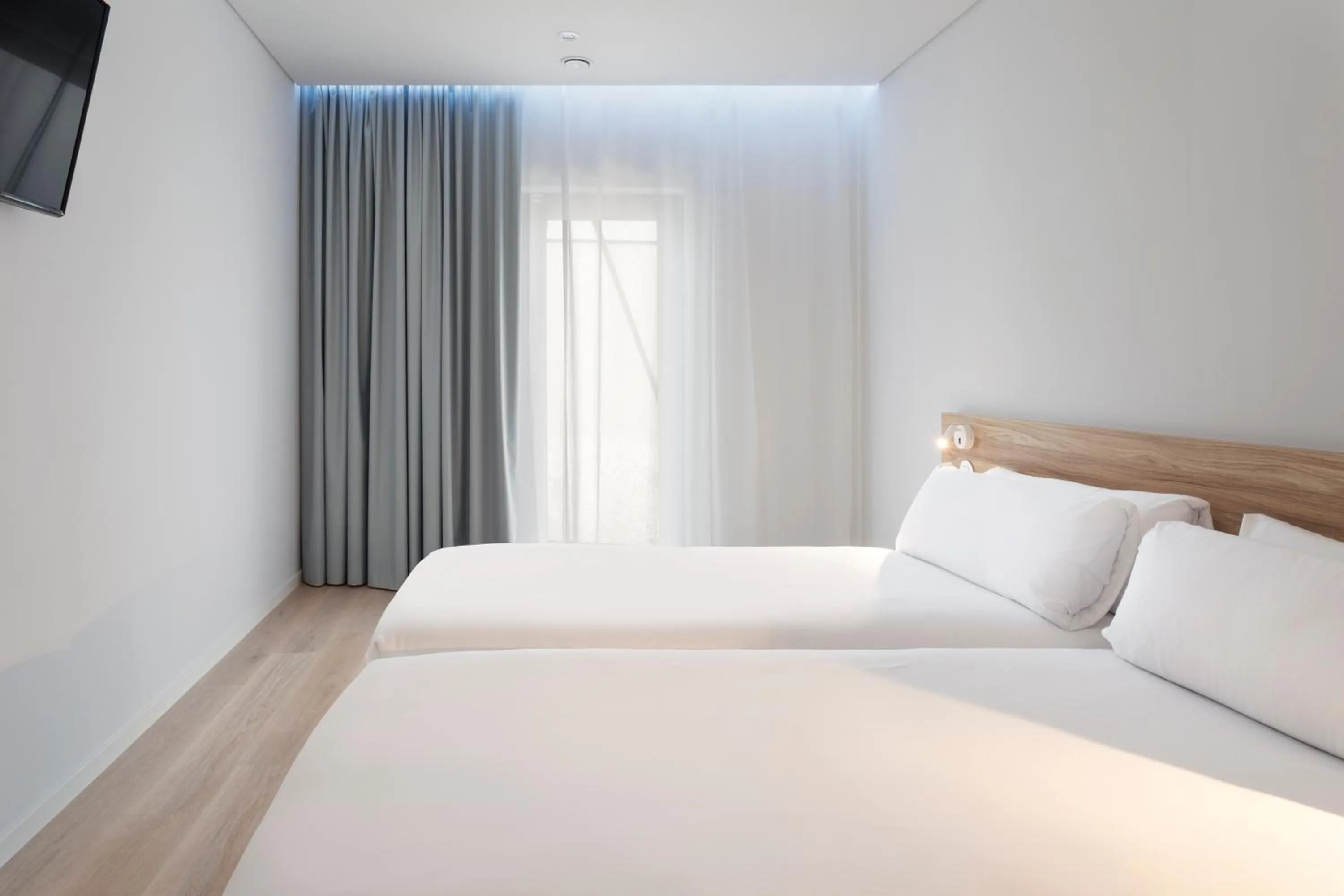 Bed in B&B HOTEL Olhão Algarve