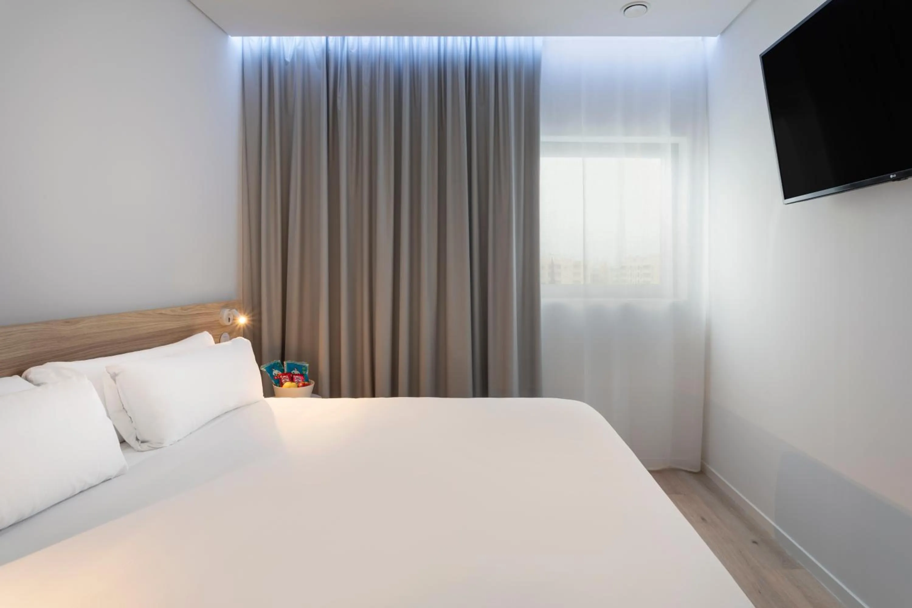 Bed in B&B HOTEL Olhão Algarve