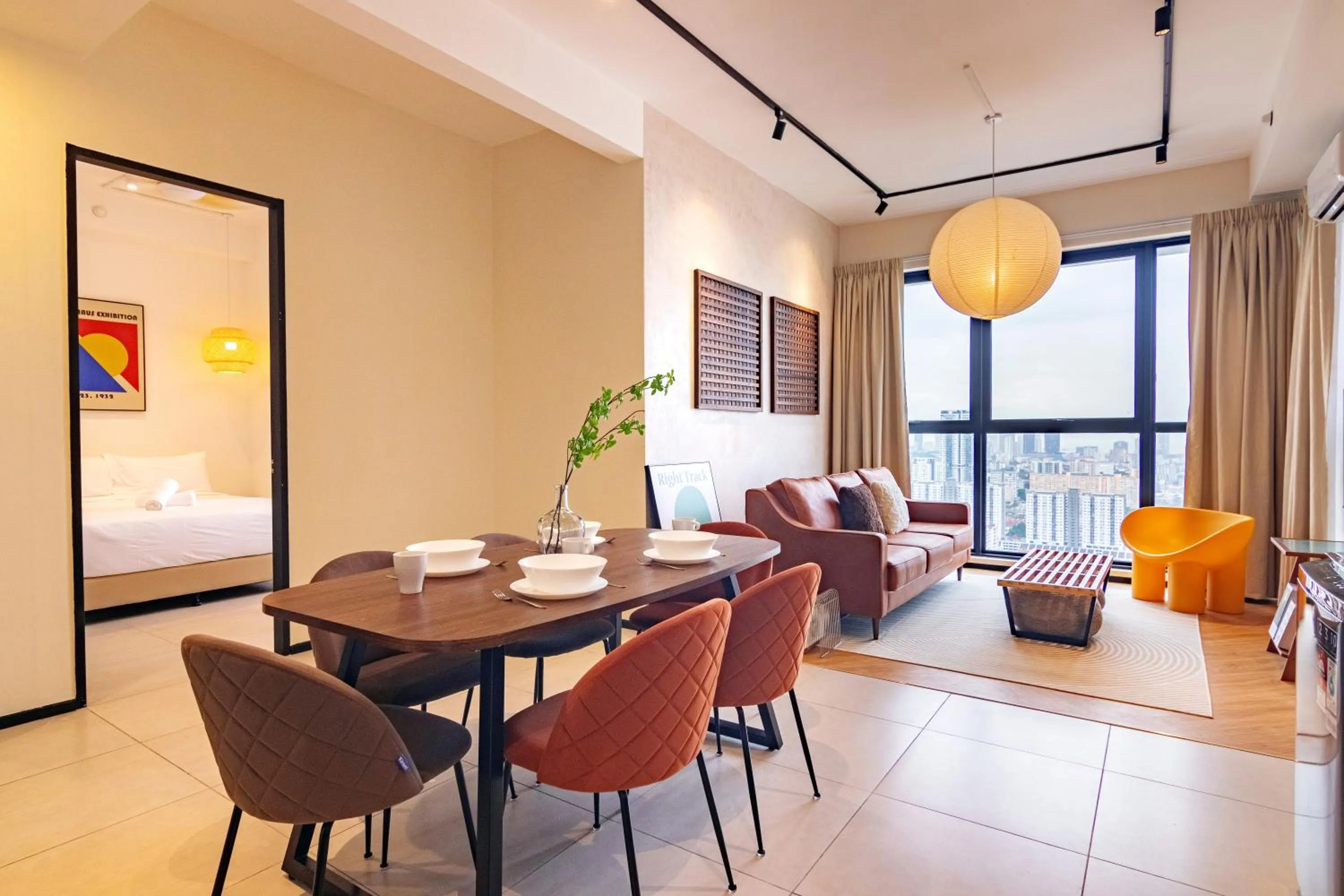 Living room in Urban Suites, Classic Collection by Stellar ALV