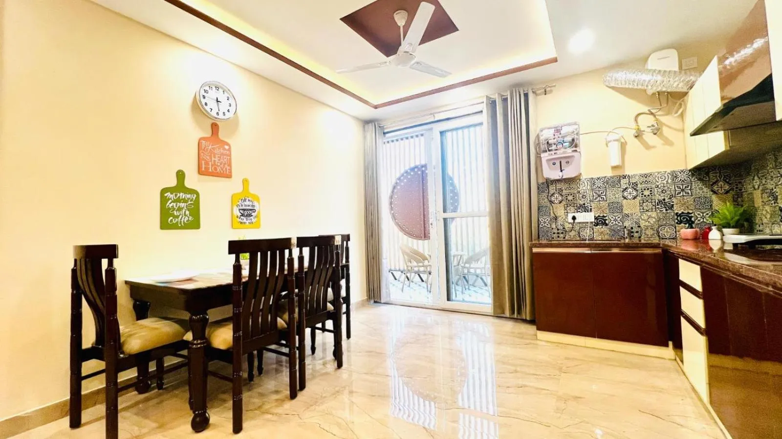 Kitchen or kitchenette in ZEN Medicity - Hotel & Serviced Apartments Gurgaon