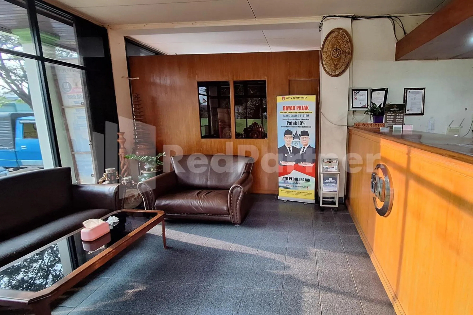 Lobby or reception in Hotel Graha Muslim RedPartner