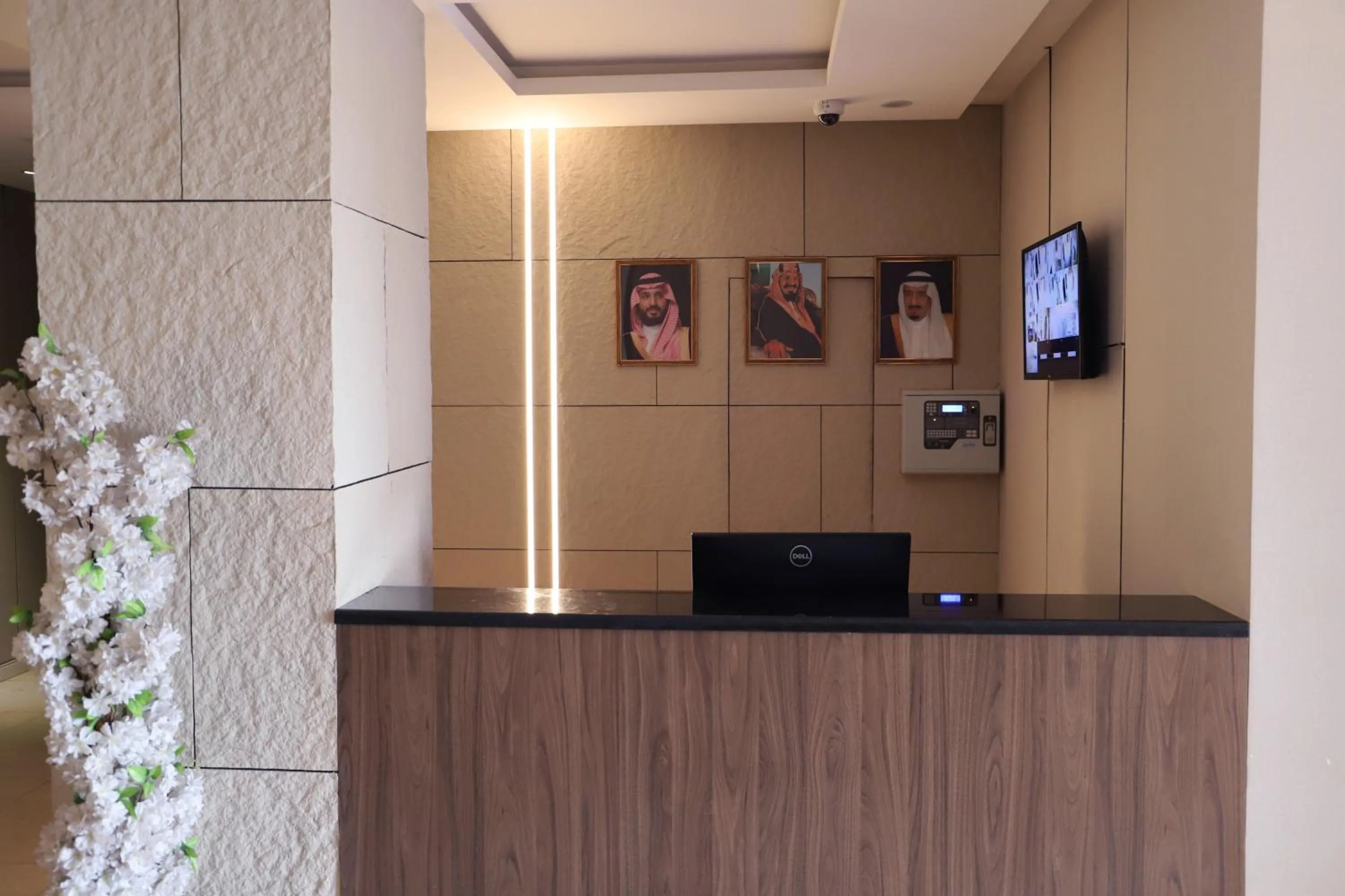 TV and multimedia in Sunrise Suites