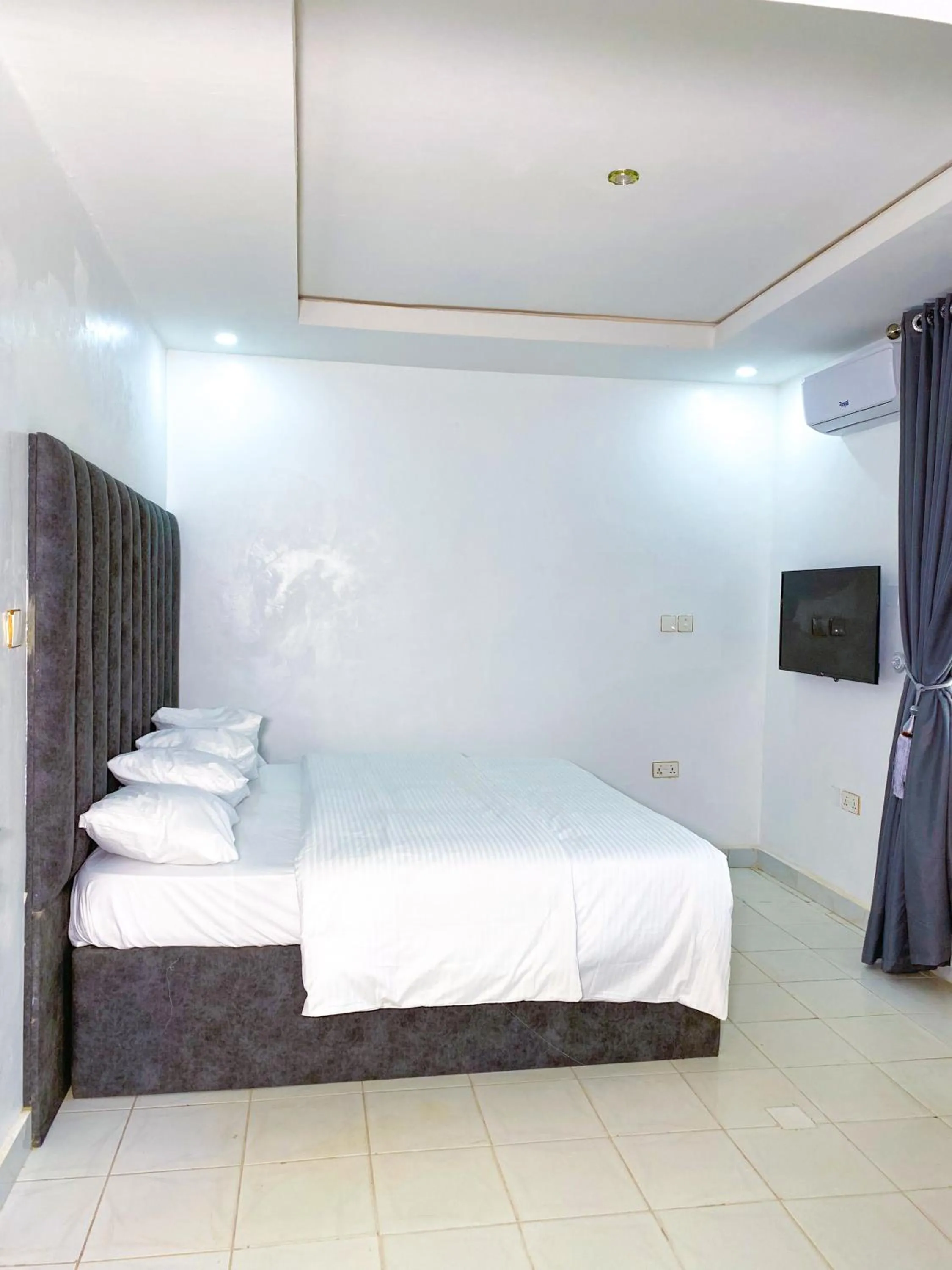 Bed in D & D Apartments