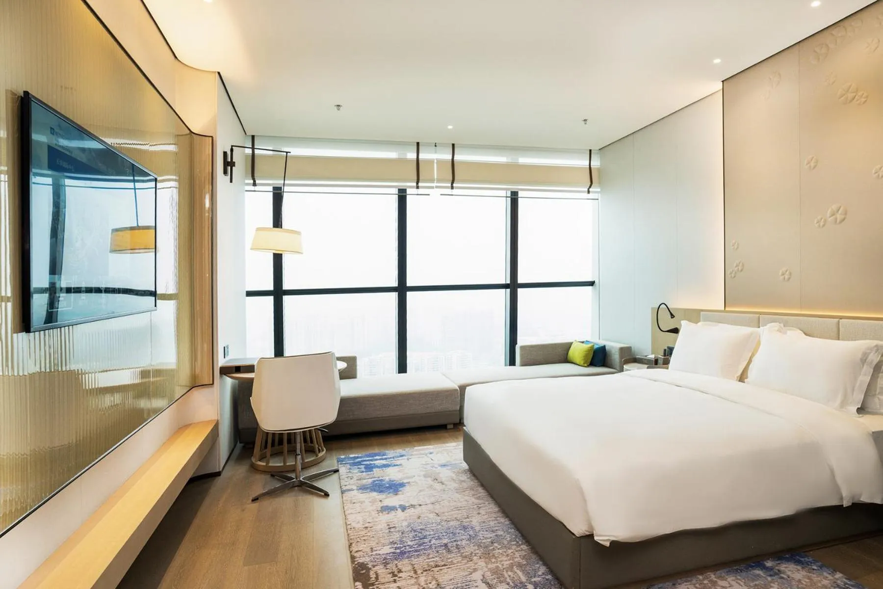 Bed in Wyndham Foshan Nanhai