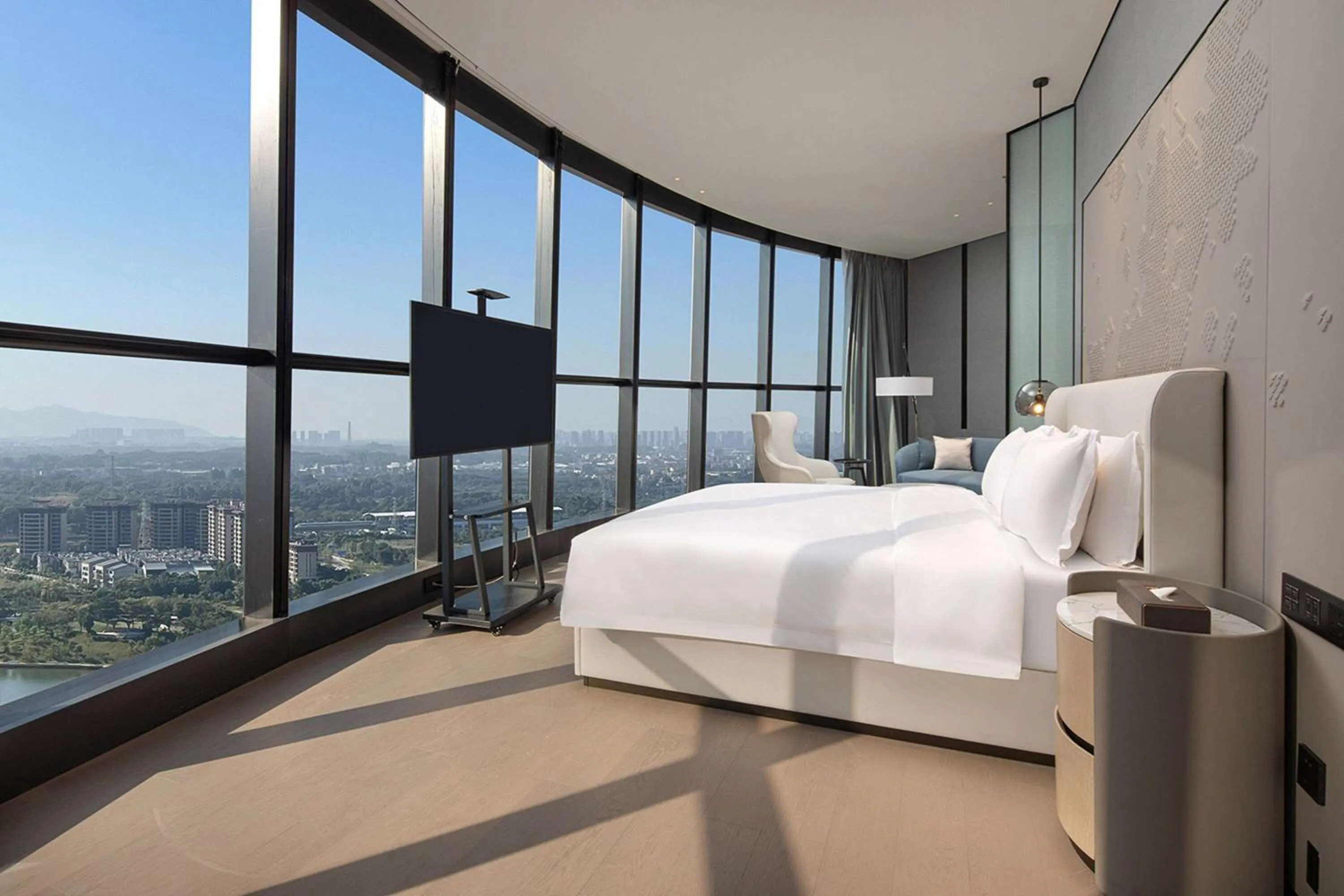 Photo of the whole room, Bed in Wyndham Foshan Nanhai