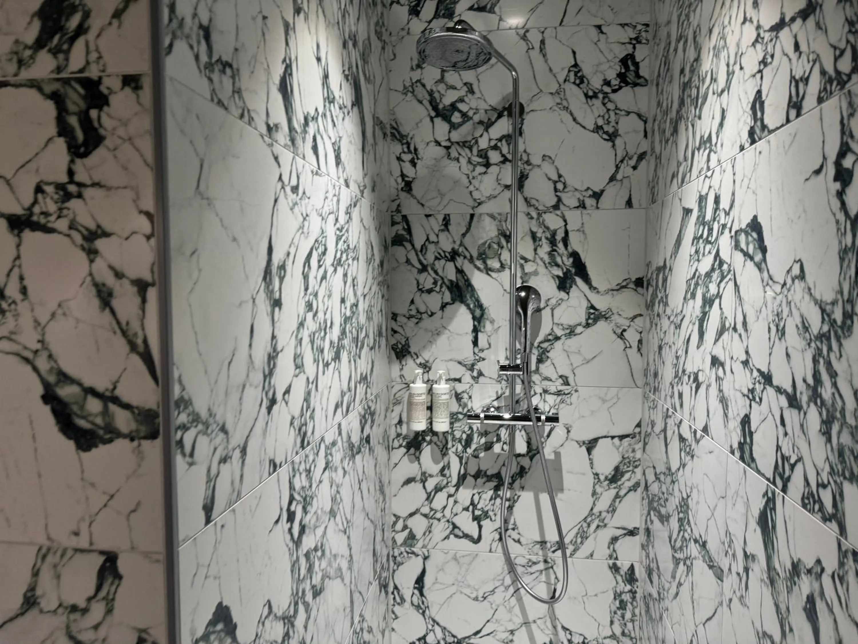 Bathroom in ARCOTEL AQ Wien