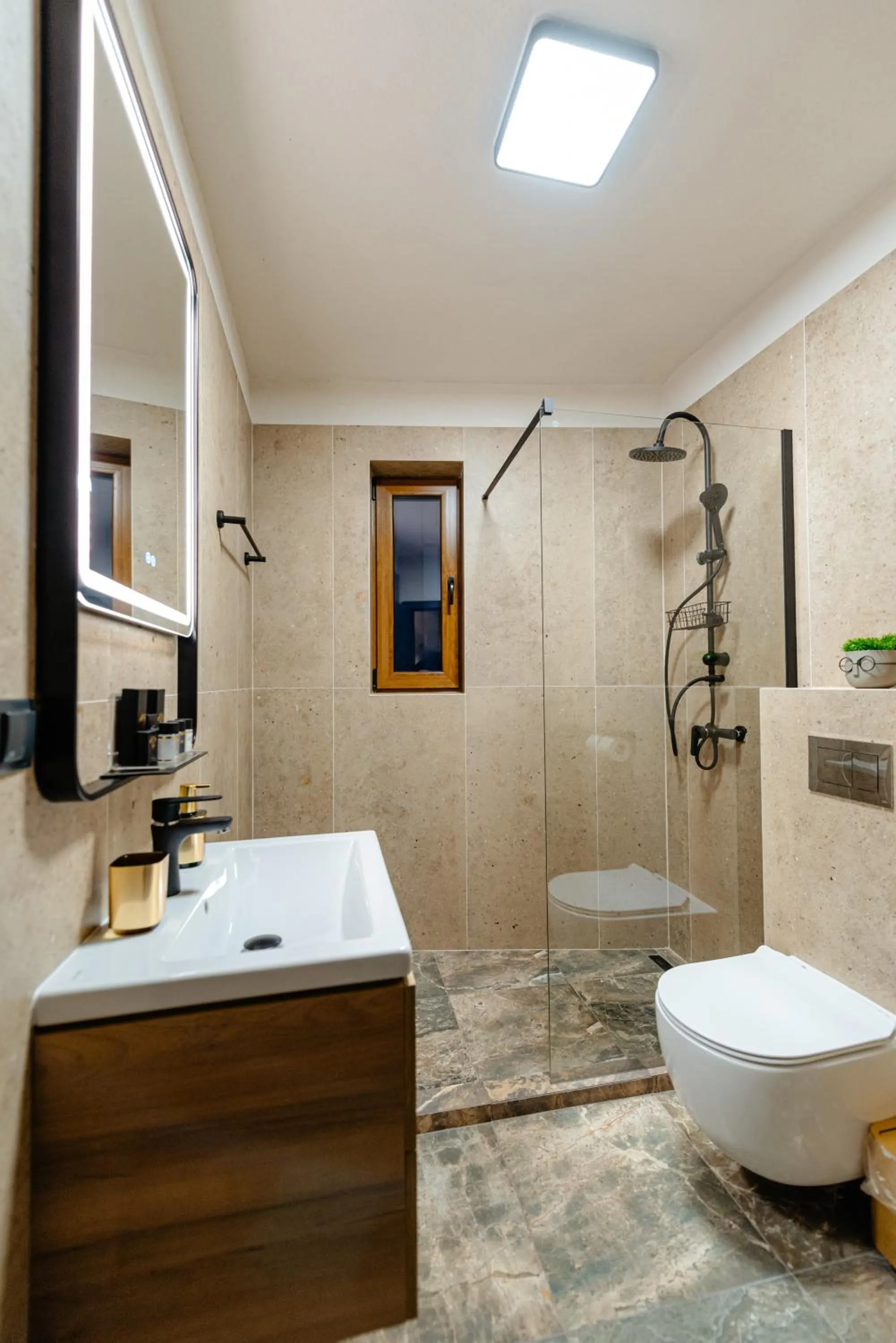 Bathroom in Centro Accommodation