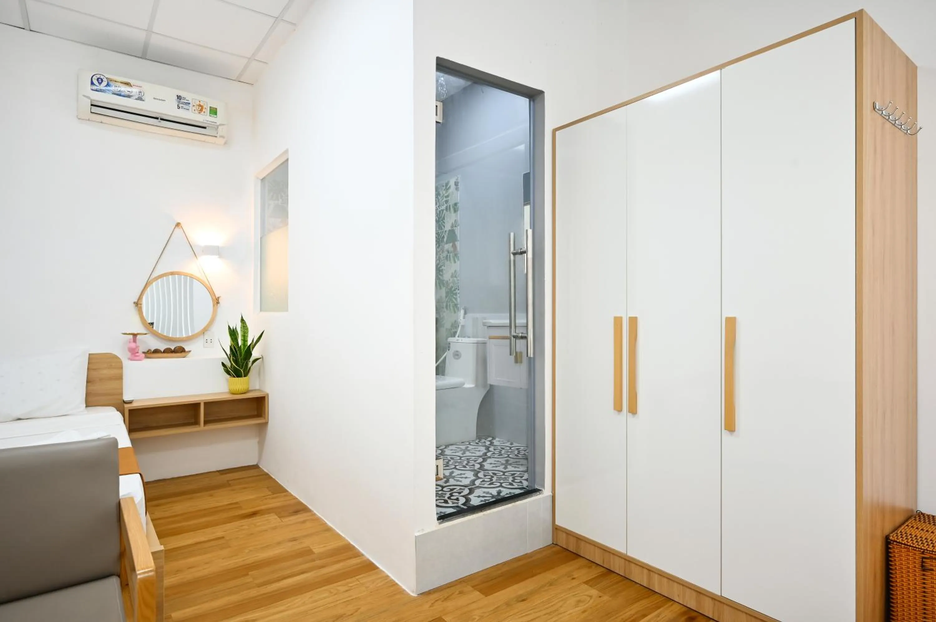 Shower in LalaHouse Summer Park