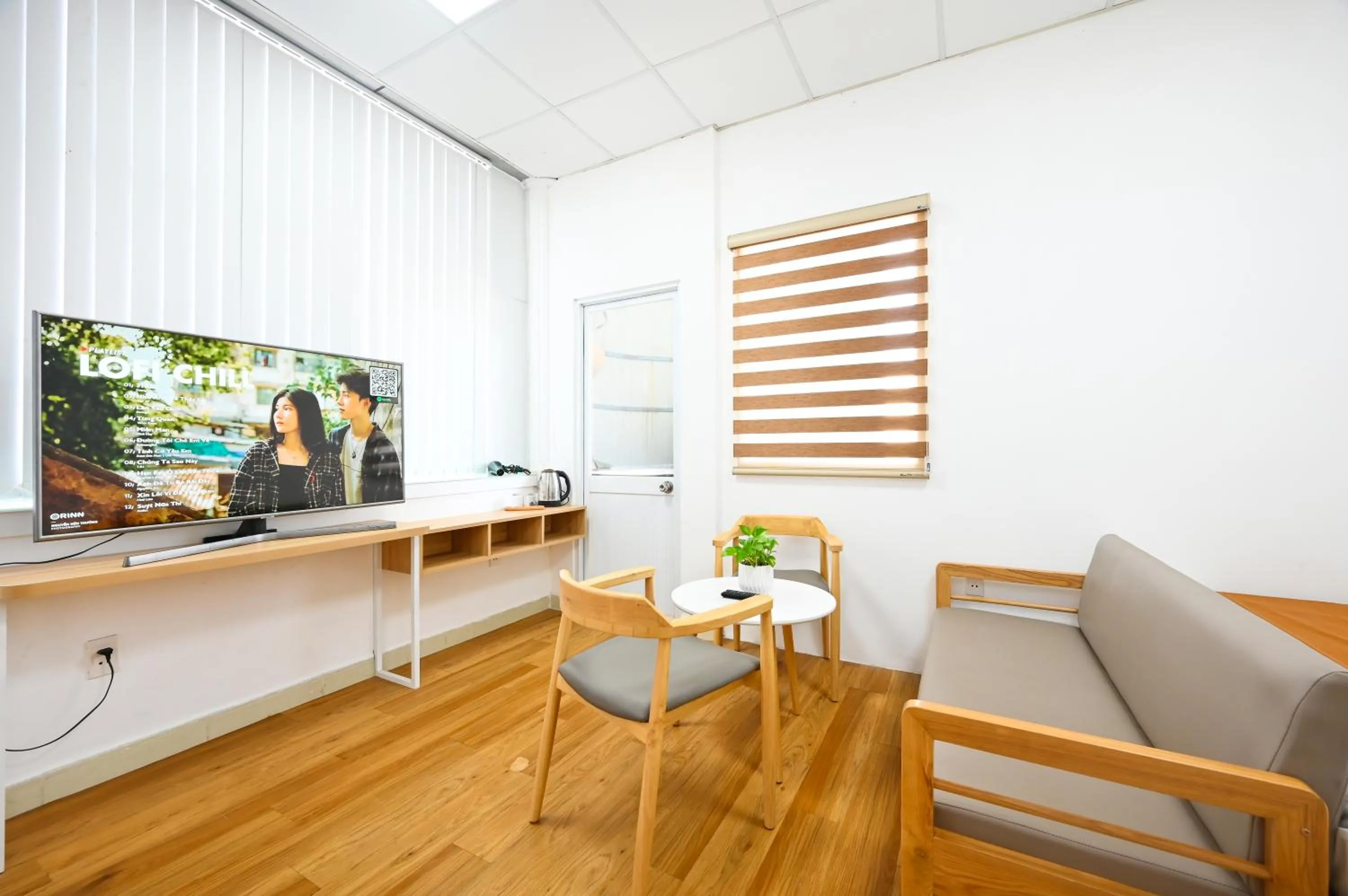 Photo of the whole room in LalaHouse Summer Park