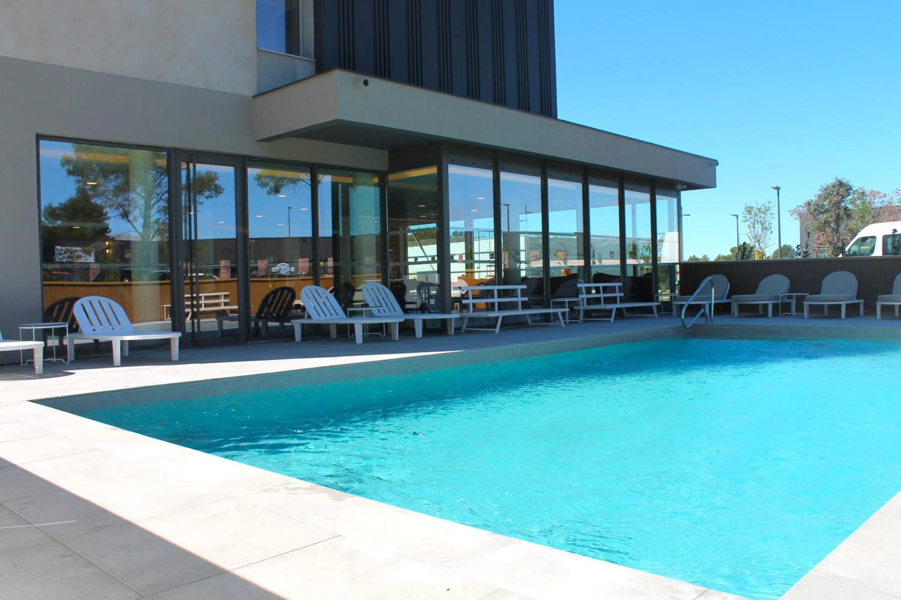 Swimming pool in Adonis le Castellet