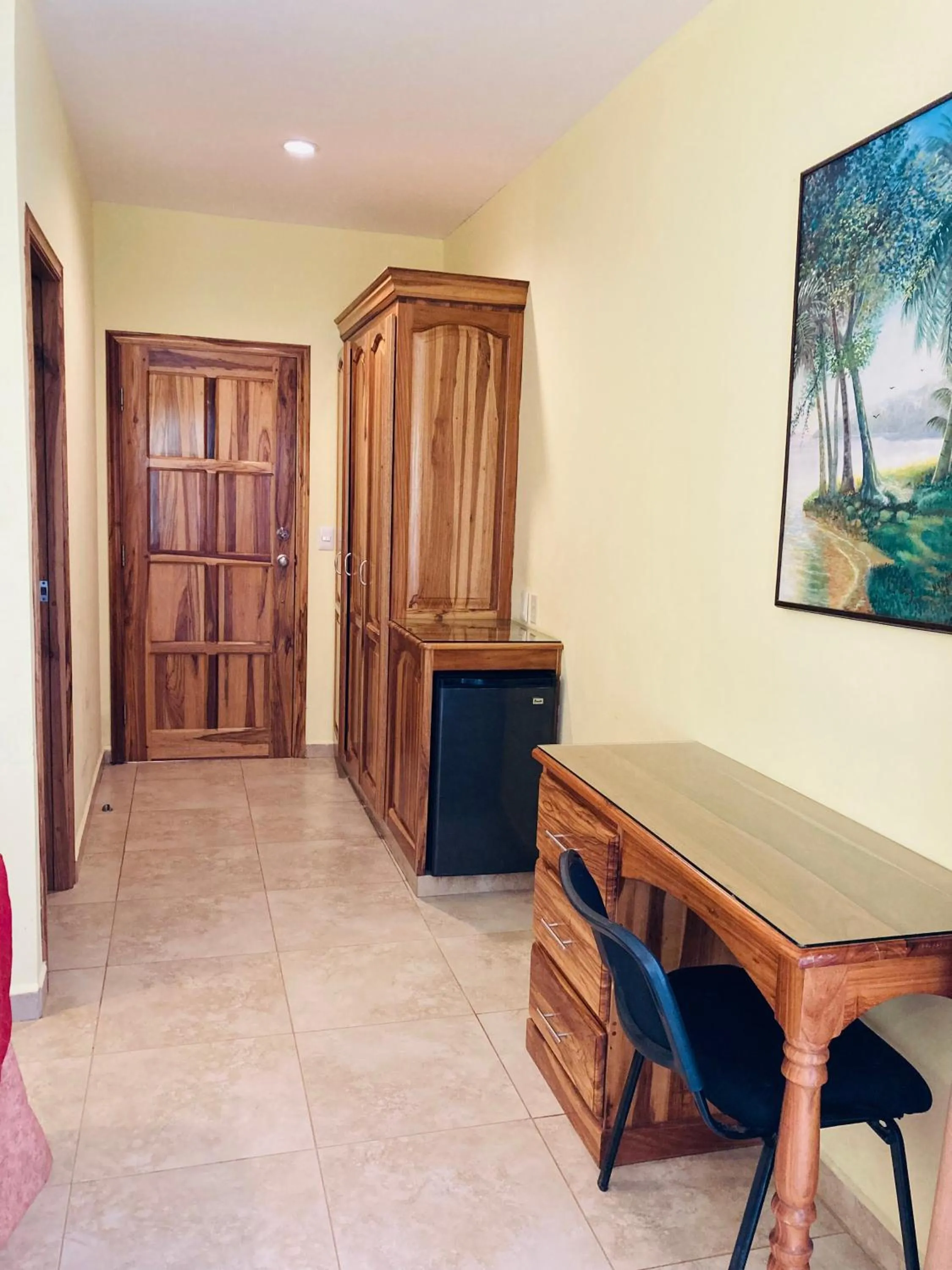 Property building in Honduras Shores Plantations